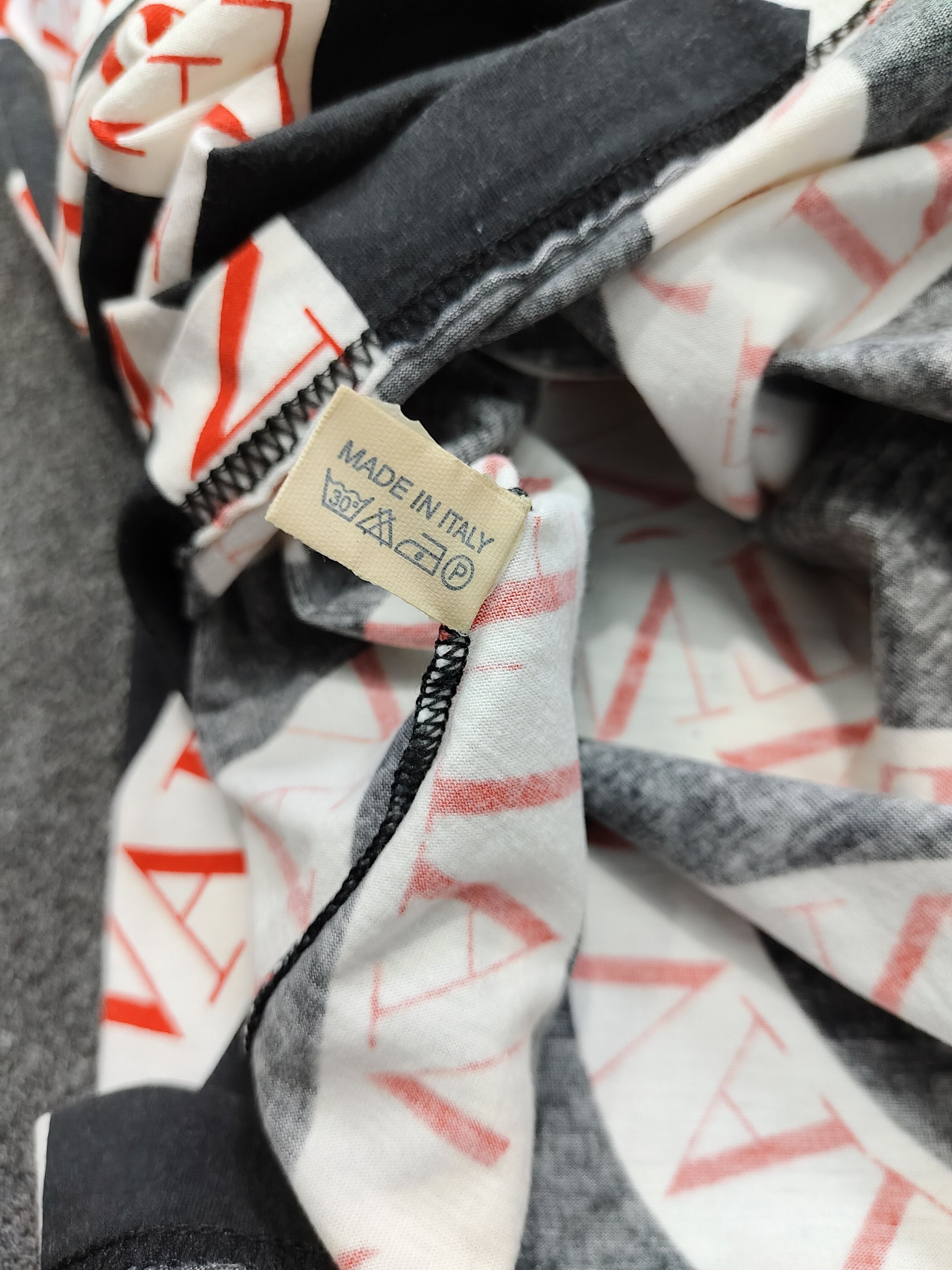 Valentino 2000s Valentino🔥Rare AOP Typography Tshirt Size M / US 6-8 / IT 42-44 - 7 Thumbnail
