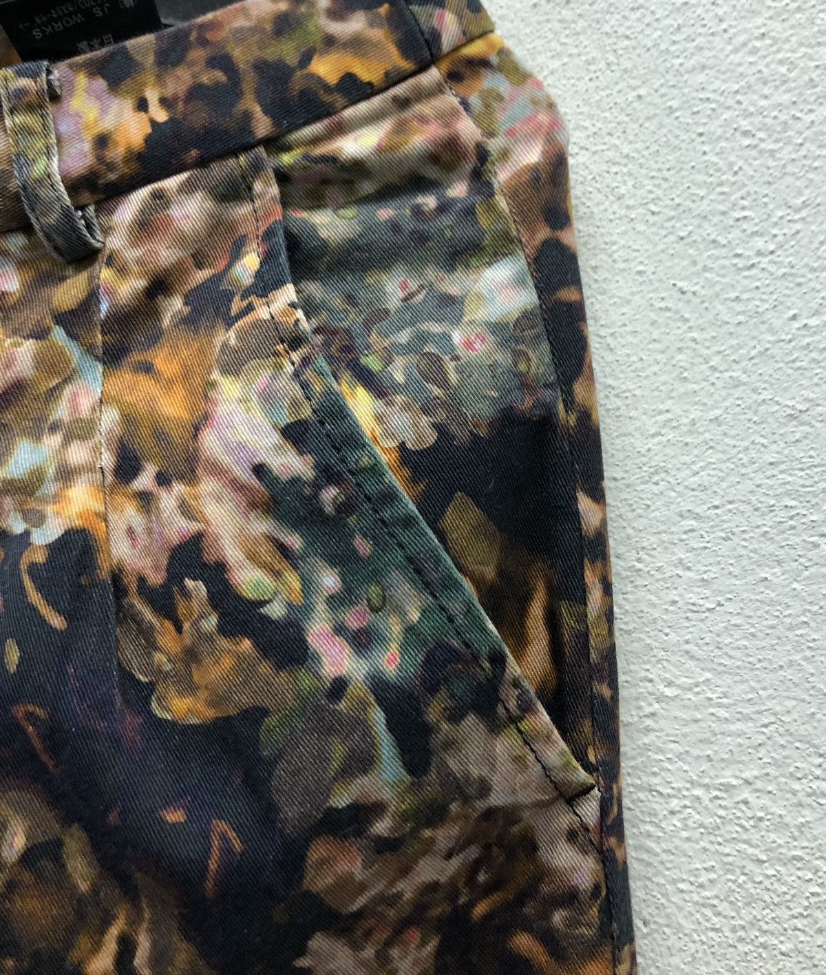 Journal Standard Journal Standard L'essage Floral Tapered Pants Made in Japan Size 30" / US 8 / IT 44 - 5 Thumbnail