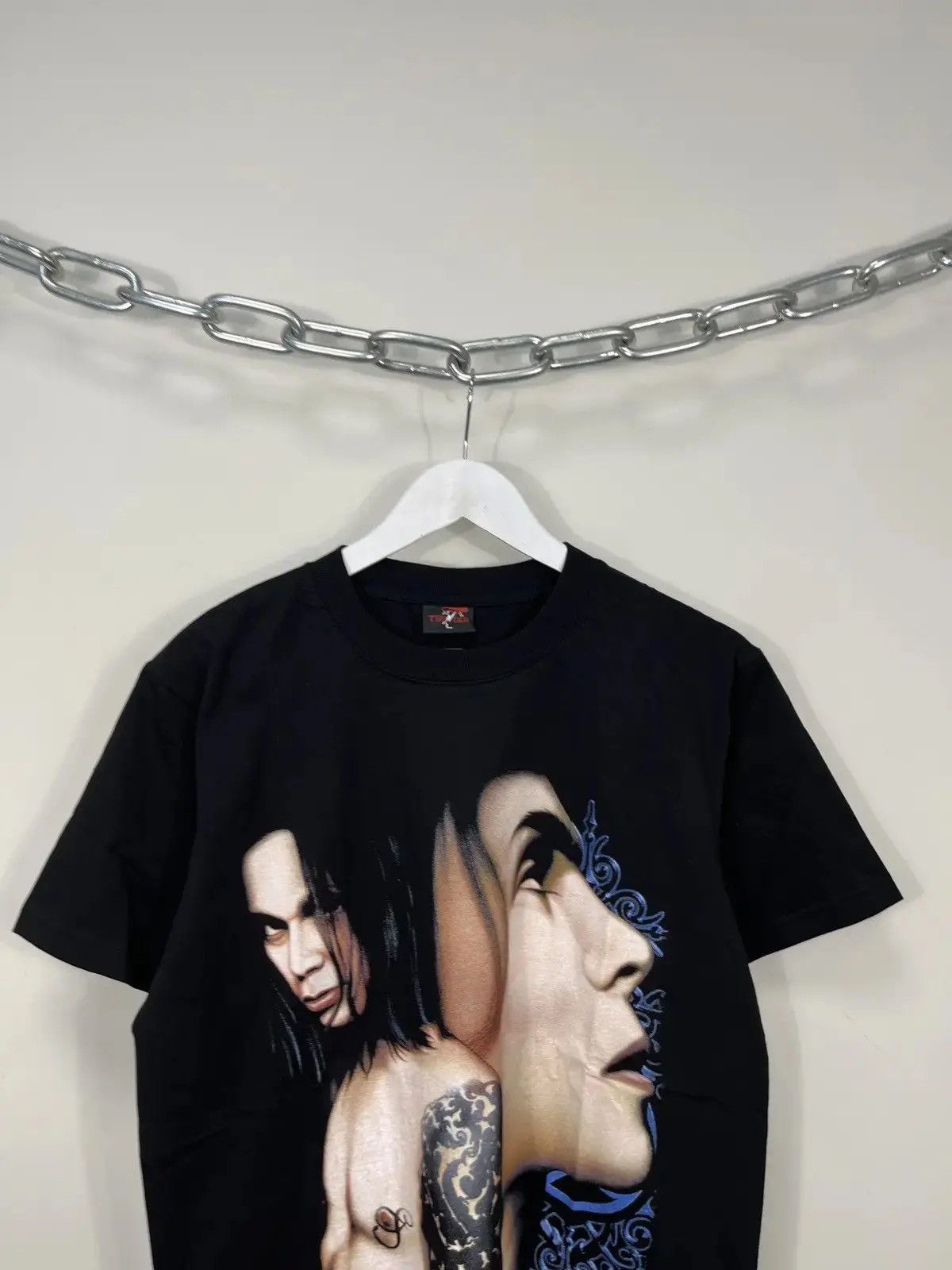 Band Tees × Vintage Vintage HIM Rock Rare Graphic Print Logo Black Band Tee Size US L / EU 52-54 / 3 - 2 Thumbnail