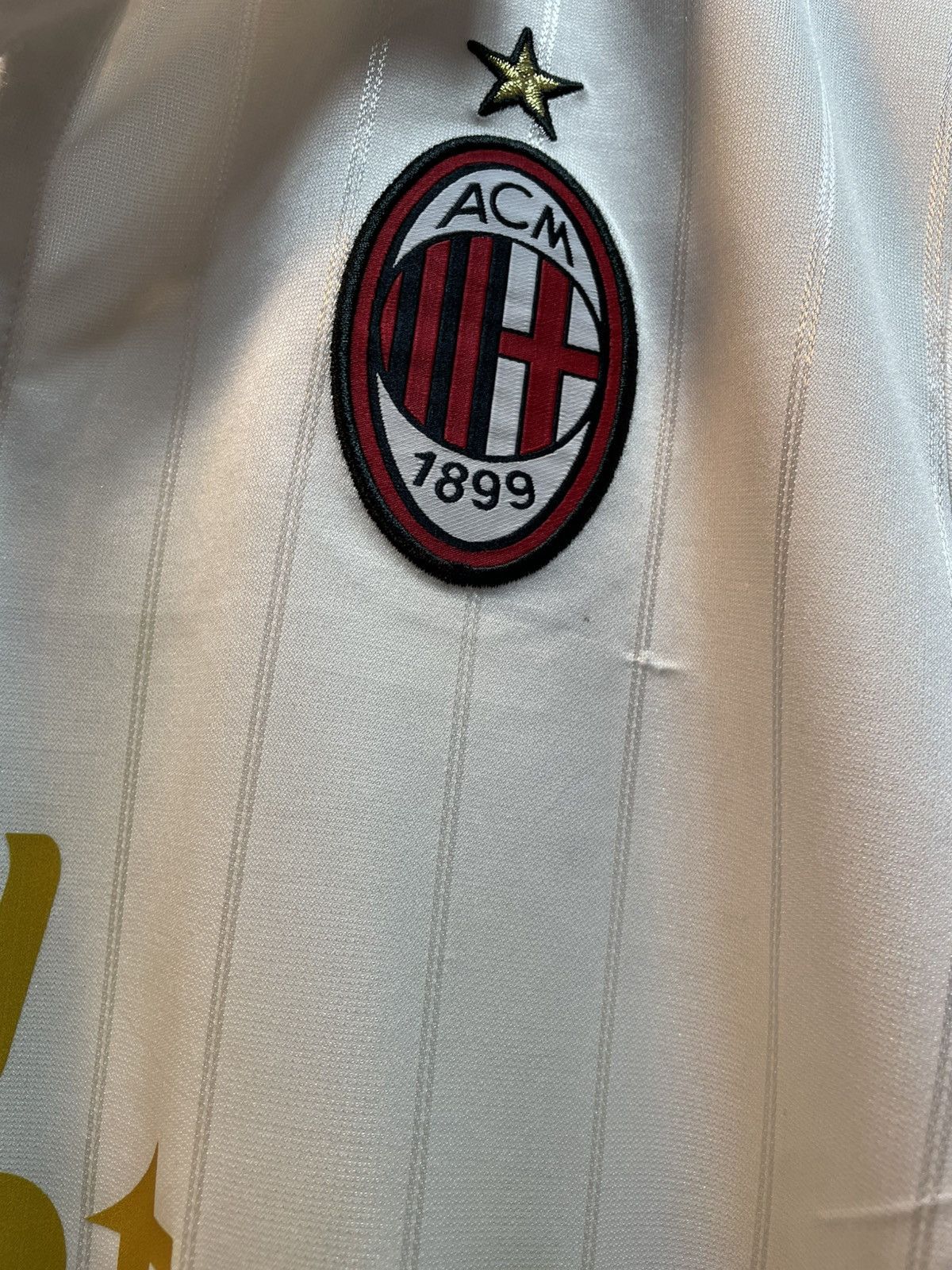 Adidas 2016-2017 AC Milan Away Kit KAKA 22 Size US S / EU 44-46 / 1 - 9 Thumbnail