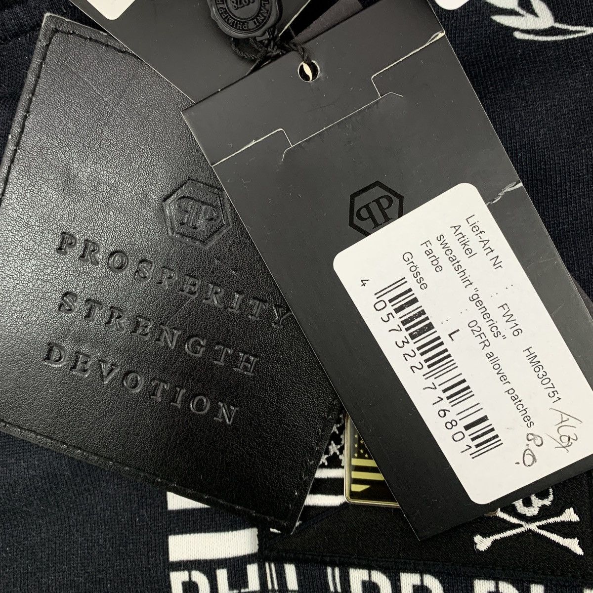Philipp Plein Philipp Plein Badge Printed Long Sleeve Sweatshirt K26WX Size US L / EU 52-54 / 3 - 8 Thumbnail