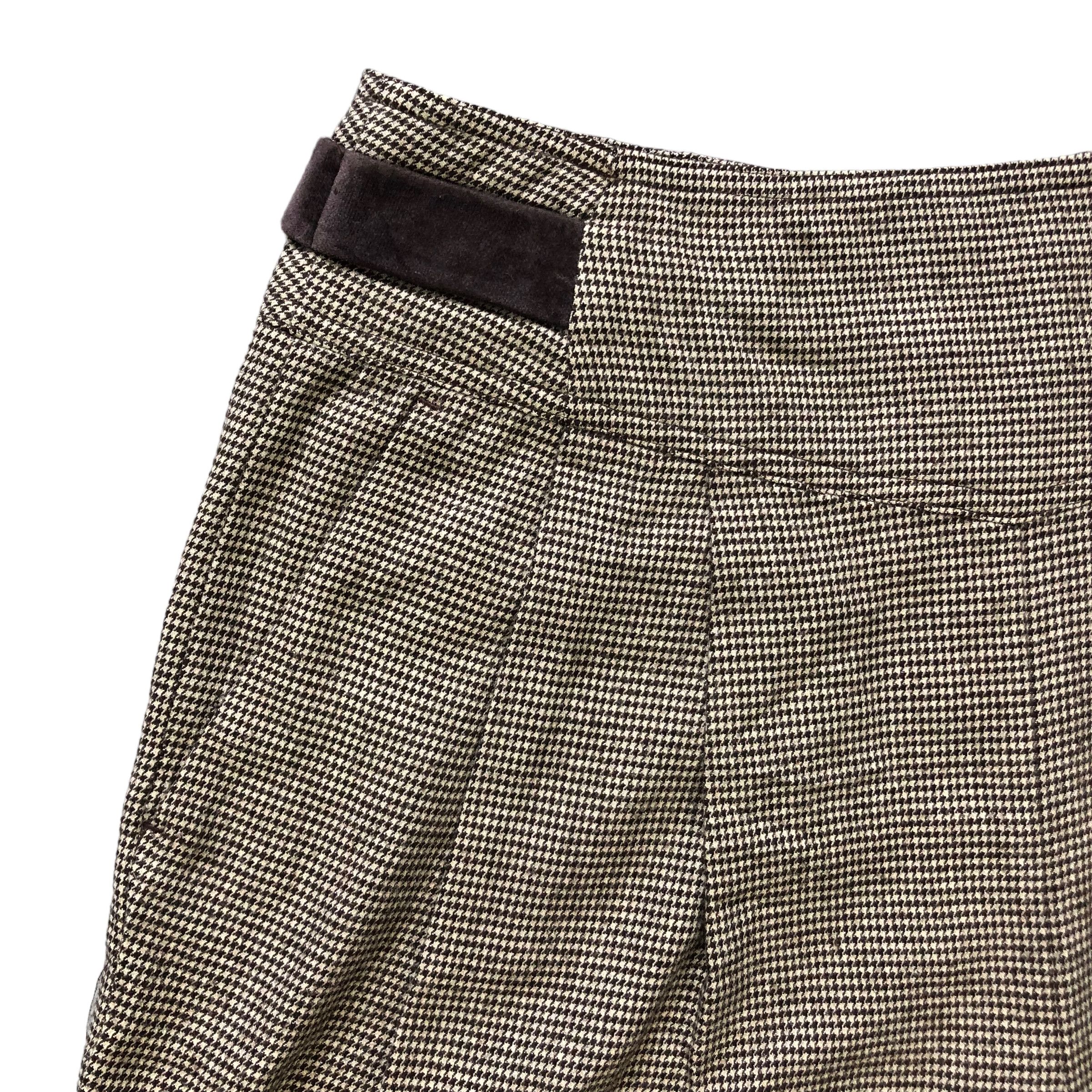 MAX&Co. MAX & CO HOUNDSTOOTH PATTERN SHORT TROUSERS #7279-125 Size 27" / US 4 / IT 40 - 3 Thumbnail