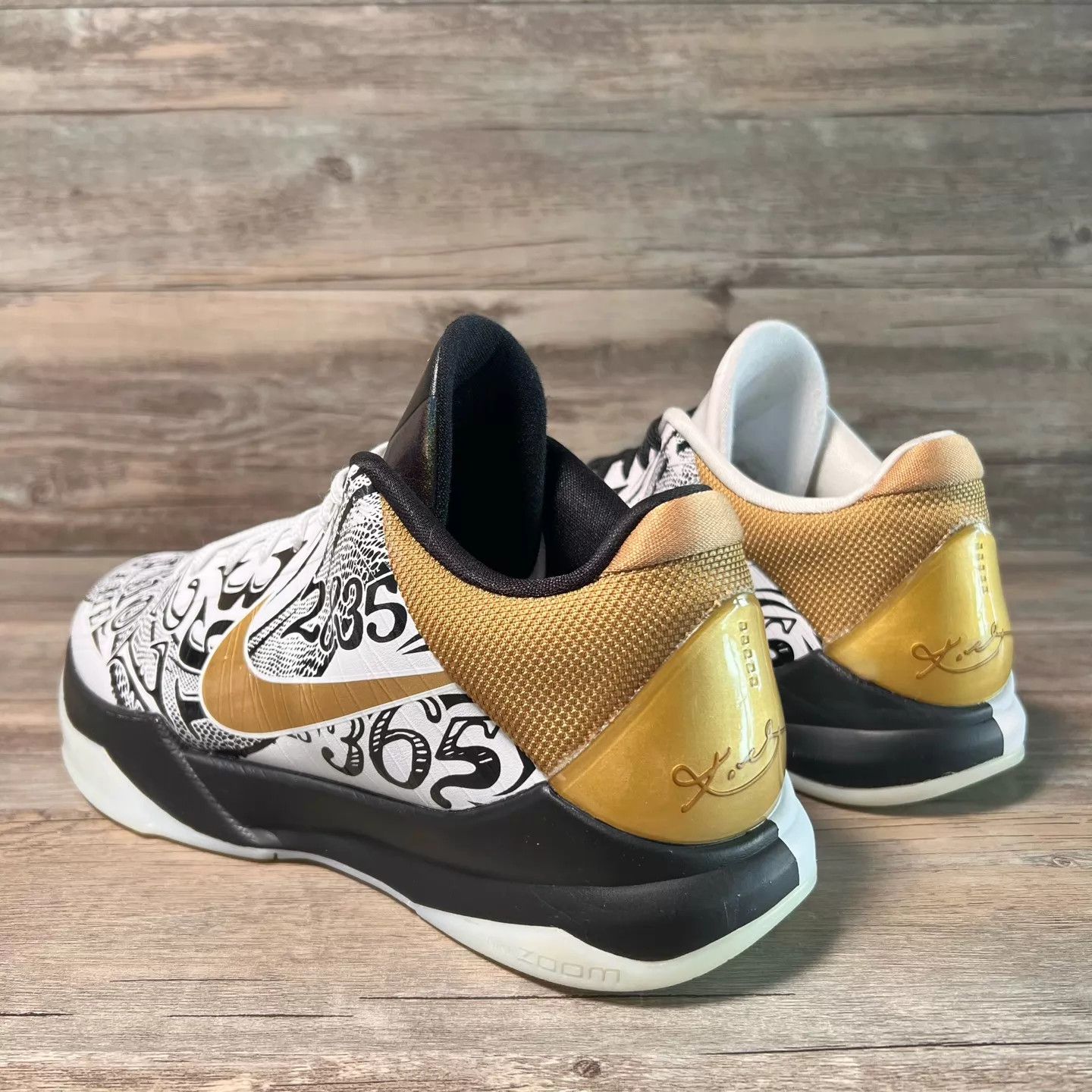 Nike Nike Zoom Kobe 5 Big Stage Black/Gold 43 Size US 10 / EU 43 - 4 Thumbnail