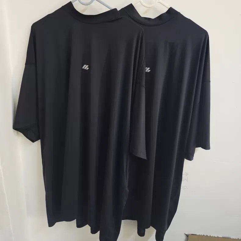 Balenciaga Balenciaga Black Short Sleeve Size US S / EU 44-46 / 1 - 1 Thumbnail