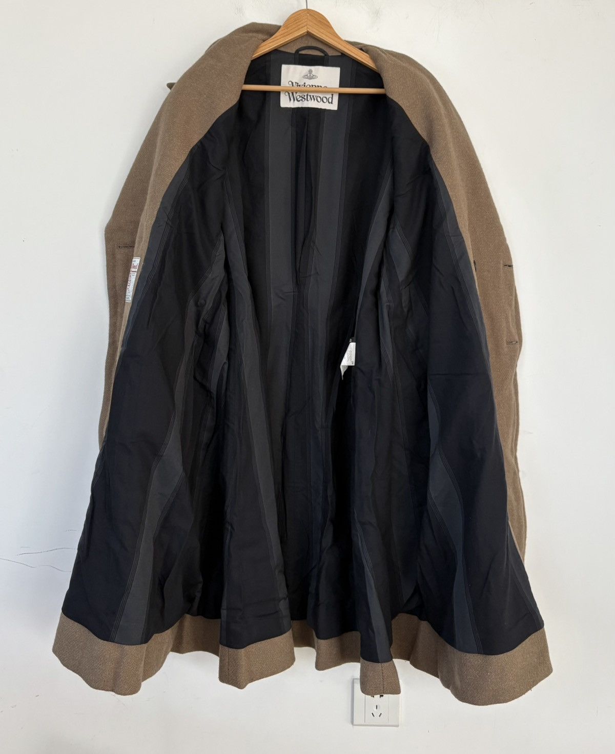 Vivienne Westwood 17aw runway thick flared wool coat Size US M / EU 48-50 / 2 - 4 Thumbnail