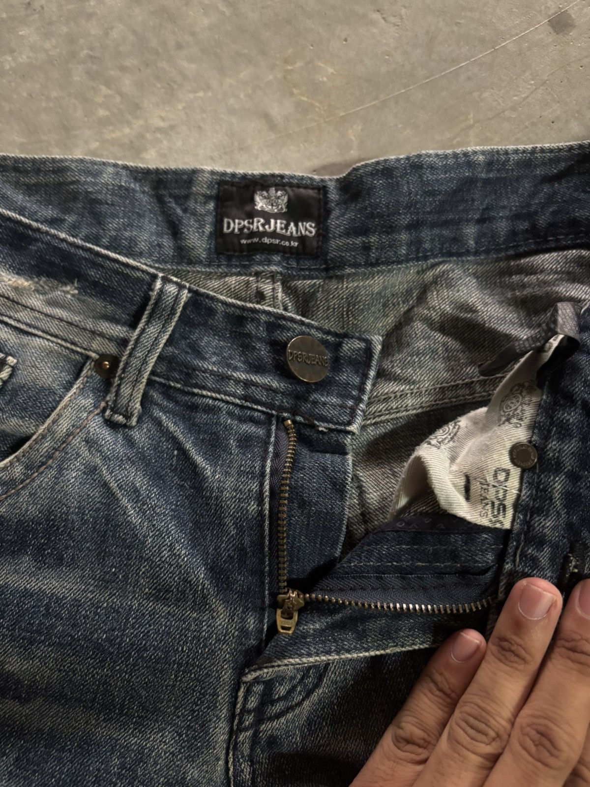 Japanese Brand DPSR JEANS DISTRESSED JAPANESE DENIM WASHED FADE PUNK GRUNGE Size US 32 / EU 48 - 4 Thumbnail