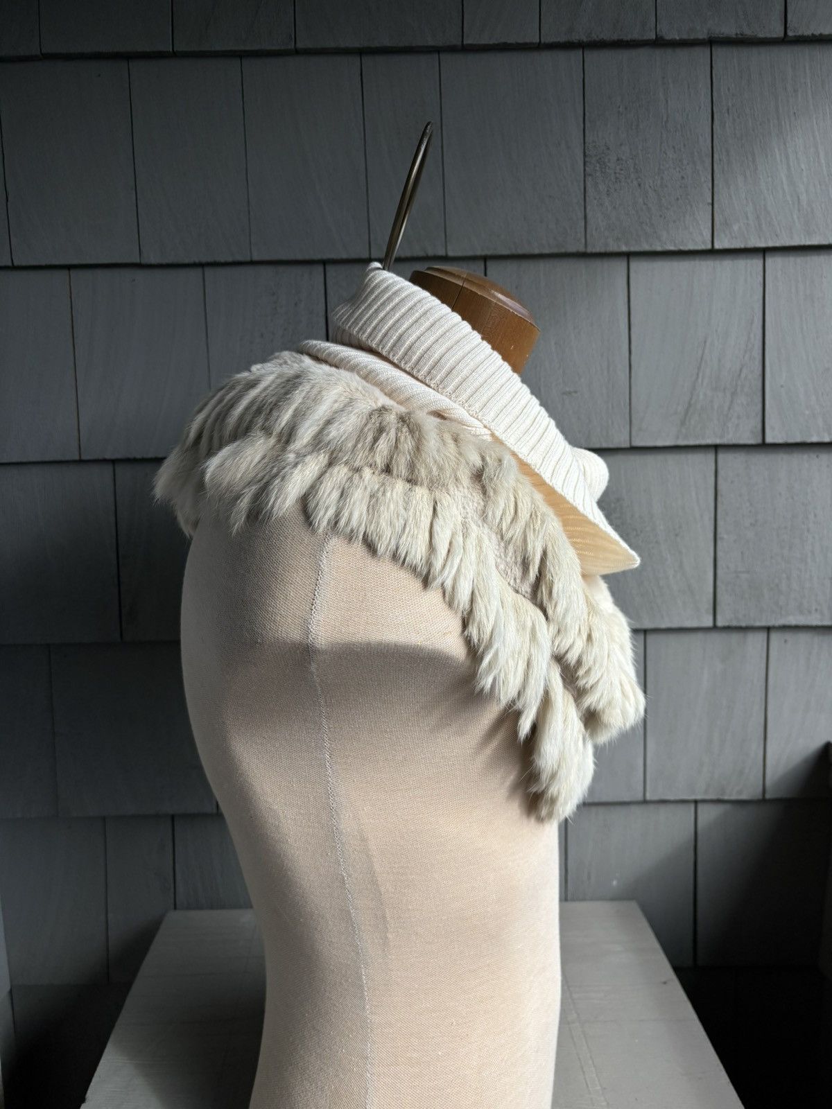 Vintage Vintage Fur Scarf Fox Fur Muff Collar Turtleneck Hat Cravat Size ONE SIZE - 12 Thumbnail