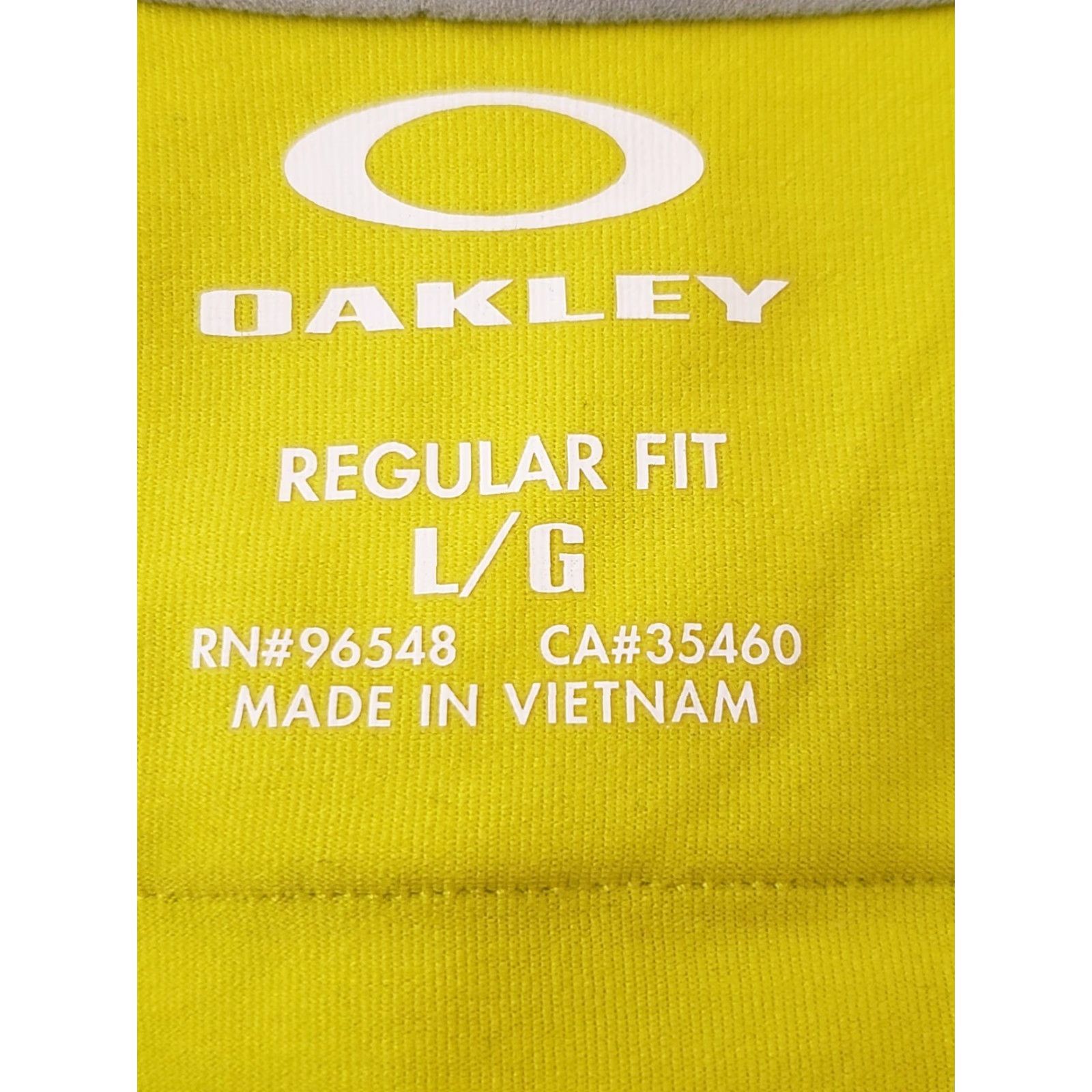 Oakley Oakley Jacket Men Large Neon Yellow 1/4 Zip Pullover Regular Fit Long Sleeve Lightweight Logo Size US L / EU 52-54 / 3 - 4 Thumbnail