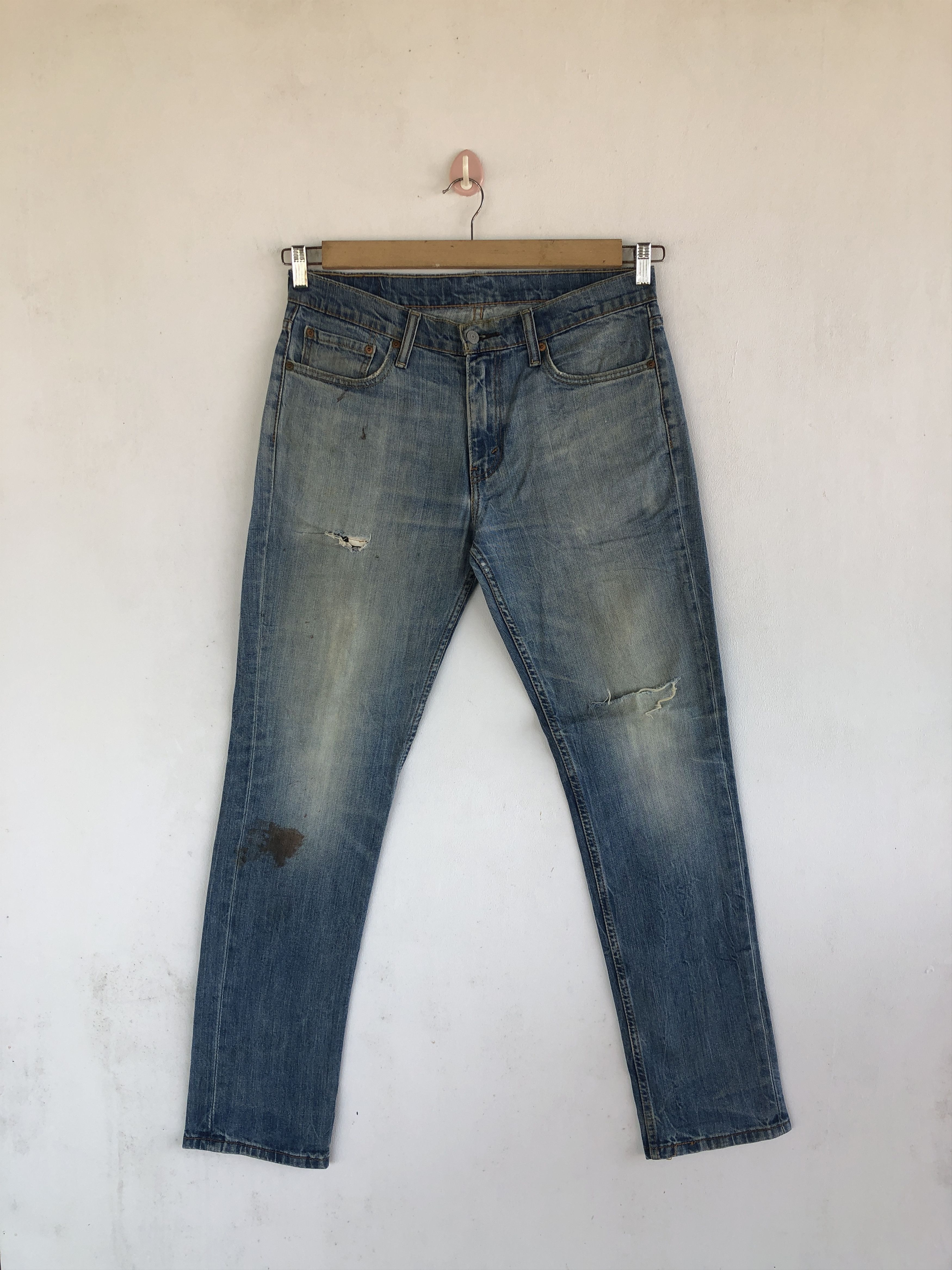 Levi's Vintage Levis Distressed Jeans Levi's 511 Denim Skinny Pants Size US 34 / EU 50 - 1 Thumbnail