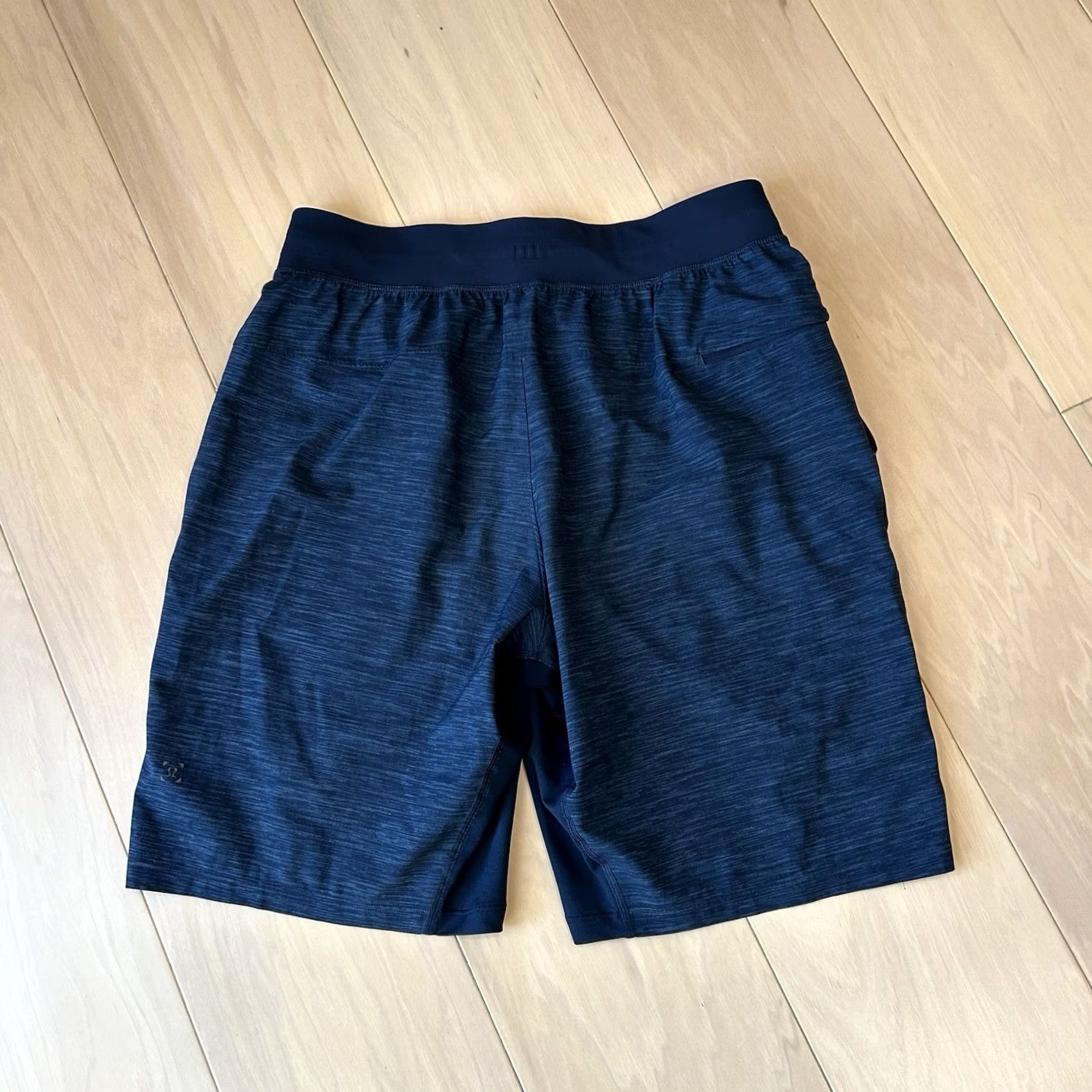 Lululemon Lululemon T.H.E. Shorts Blue Linerless 9" Inseam Mens Small Athletic Sports Modern Geometric Lightweight Breathable Drawstring Waist Elastic 31-33 Size US 29 - 3 Thumbnail