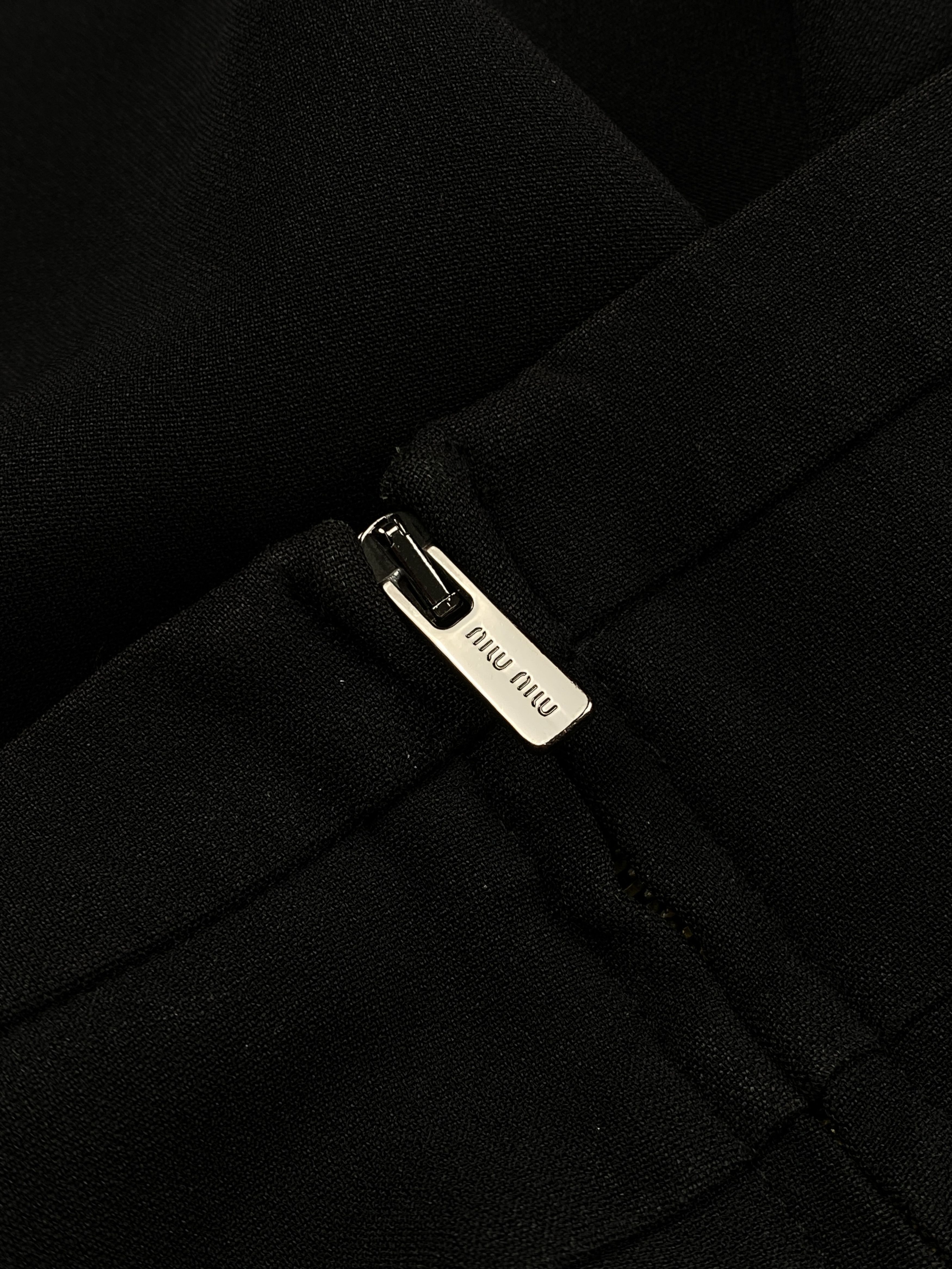 Miu Miu 2014 Flap Pocket Midi Skirt Size 26" / US 2 / IT 38 - 10 Thumbnail