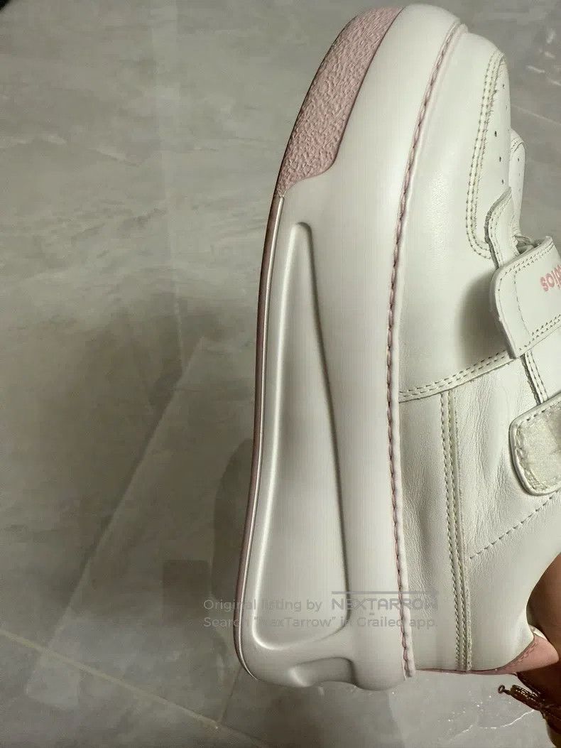 Acne Studios Acne Studios White sports shoes Size US 5.5 / IT 35.5 - 2 Thumbnail