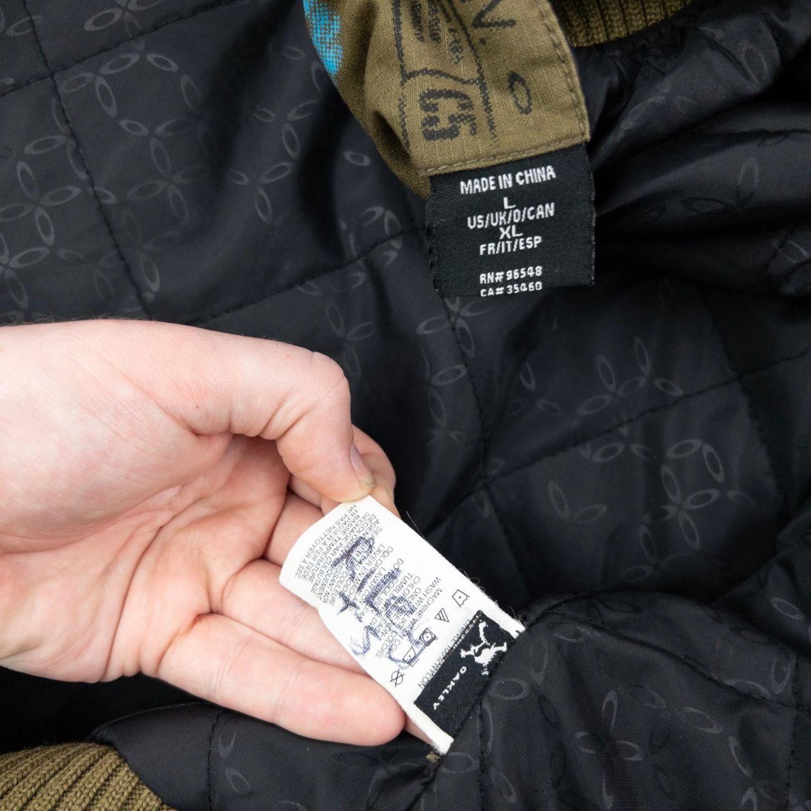 Oakley Vintage 2000s Oakley Zip Up Cargo Jacket Size XL Size US XL / EU 56 / 4 - 7 Thumbnail