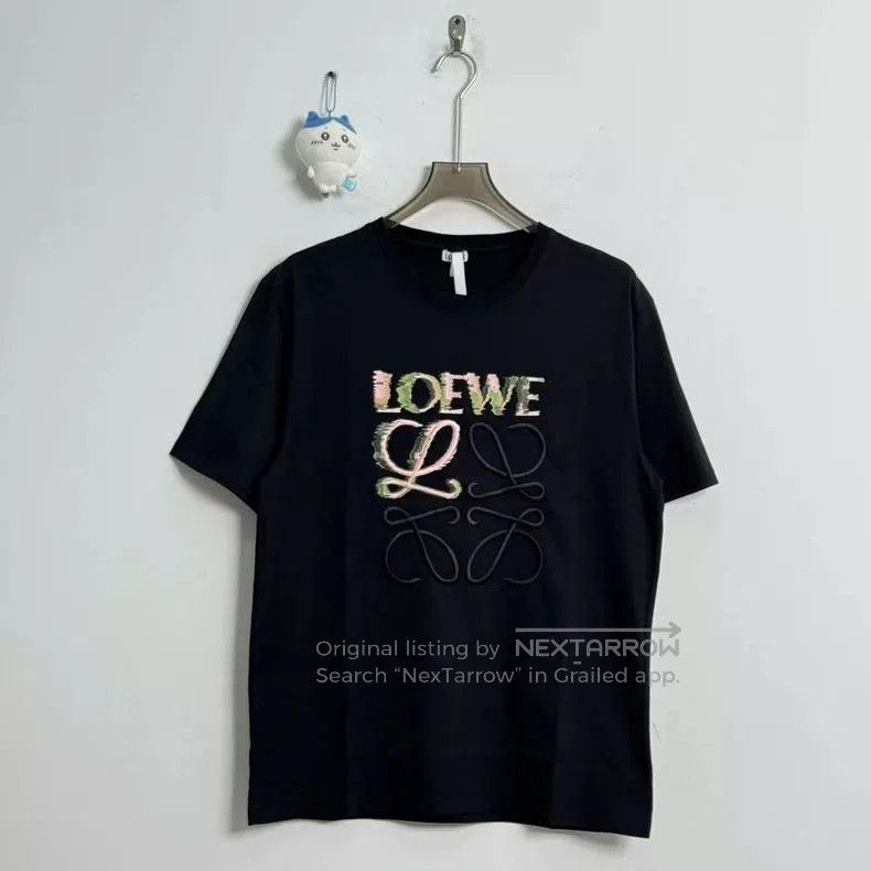 Loewe Loewe Graffiti Gradient Logo Short Sleeve Tee. Size US S / EU 44-46 / 1 - 1 Thumbnail