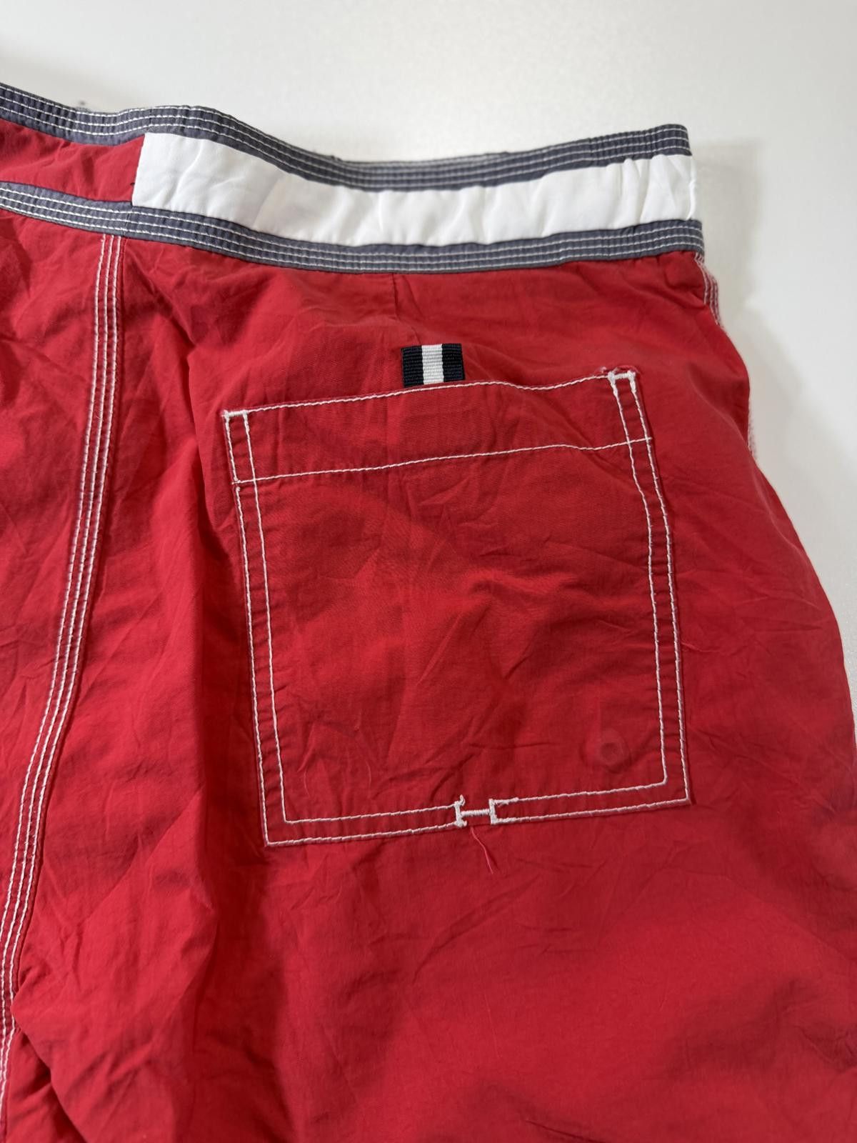 Tommy Hilfiger Tommy Hilfiger Men's Red Cargo Swim Shorts S Size US 30 / EU 46 - 11 Thumbnail