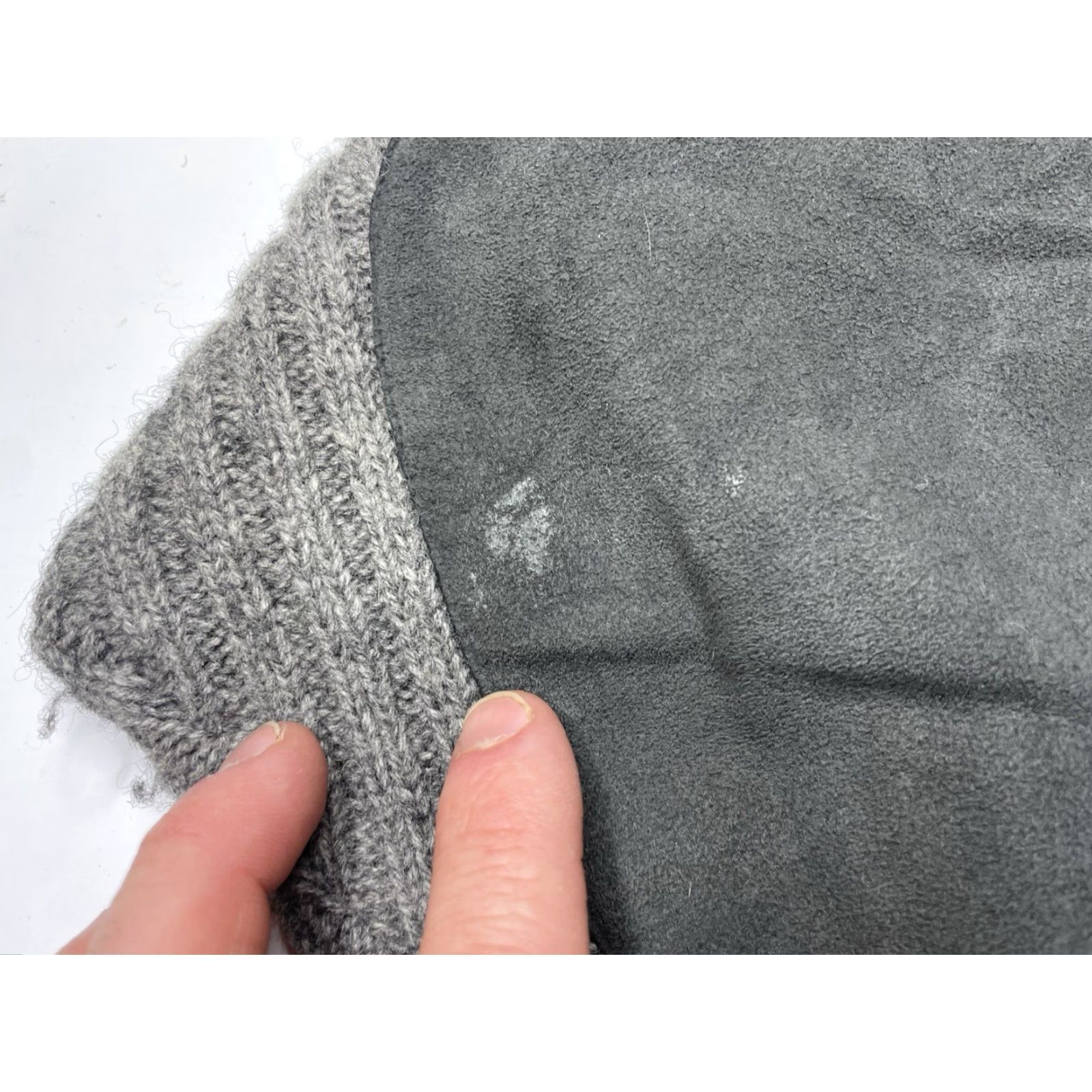 Vintage VINTAGE L.L. Bean Mens Sweater Henley Wool Gray XL Crew Neck Long Sleeve Patches Heavyweight Knit Autumn Winter Hunting Casual Travel Size US XL / EU 56 / 4 - 5 Thumbnail