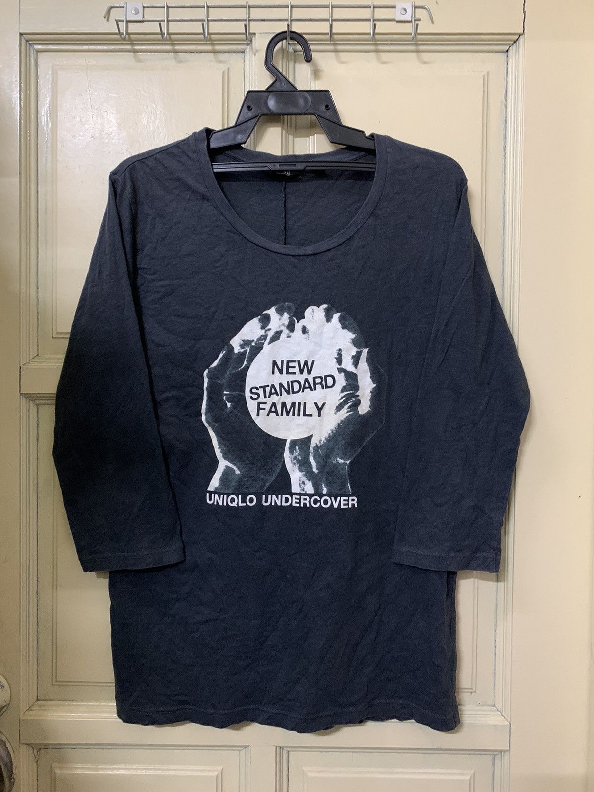 Jun Takahashi × Undercover × Uniqlo Uniqlo Undercover Jun Takahashi Shirt Size US M / EU 48-50 / 2 - 1 Thumbnail