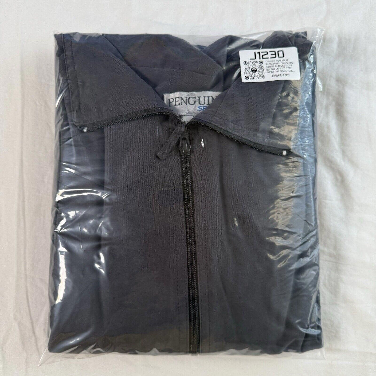 Designer Vintage Penguin Sport Windbreaker Jacket Size XL Gray Size US XL / EU 56 / 4 - 9 Thumbnail
