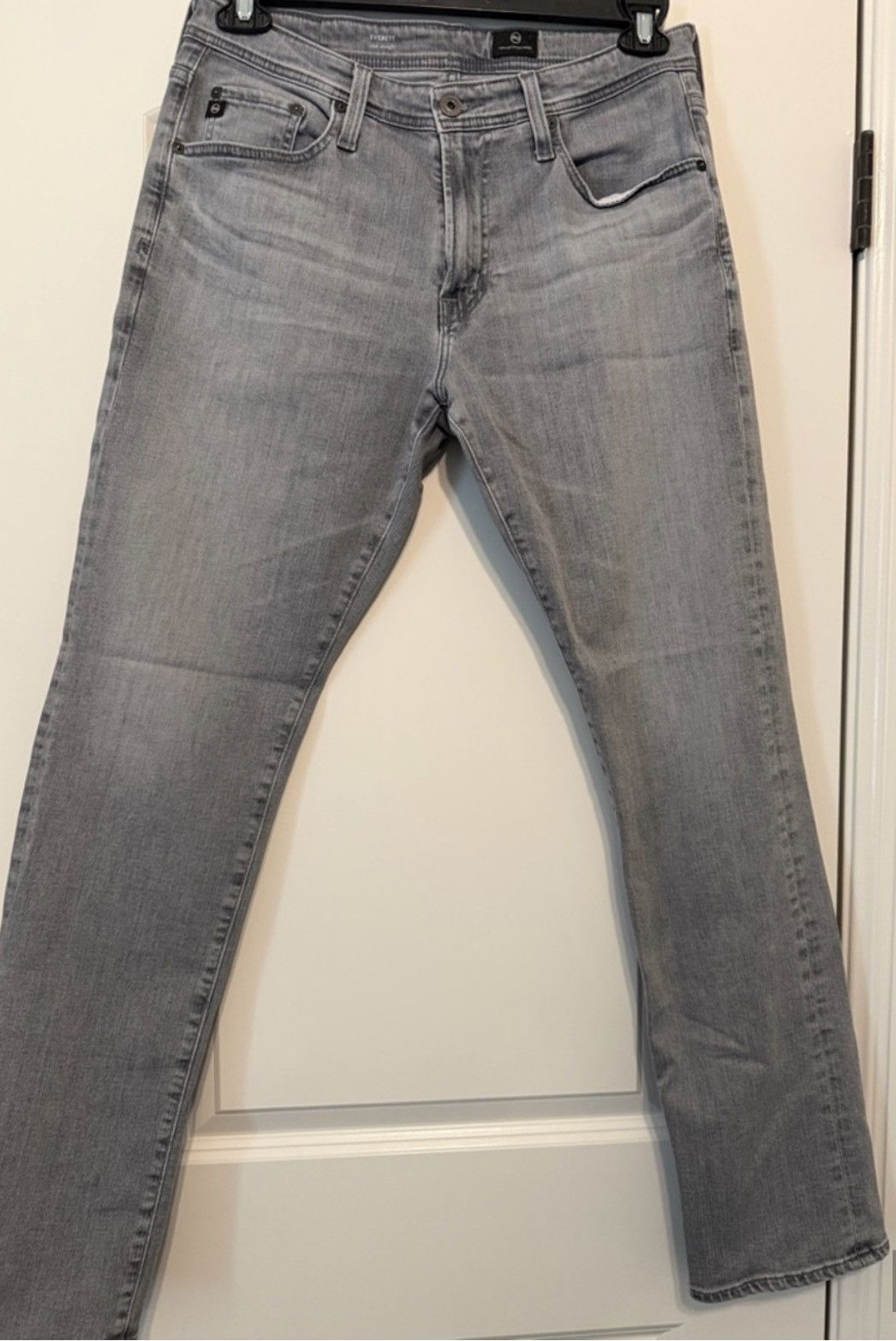 AG Adriano Goldschmied Excellent Condition AG Gray Men’s Jeans Size US 31 - 1 Thumbnail
