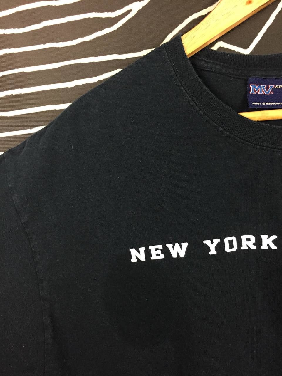Vintage Vtg MV Sport New York University NYU Collegiate Tee Size US XL / EU 56 / 4 - 4 Thumbnail
