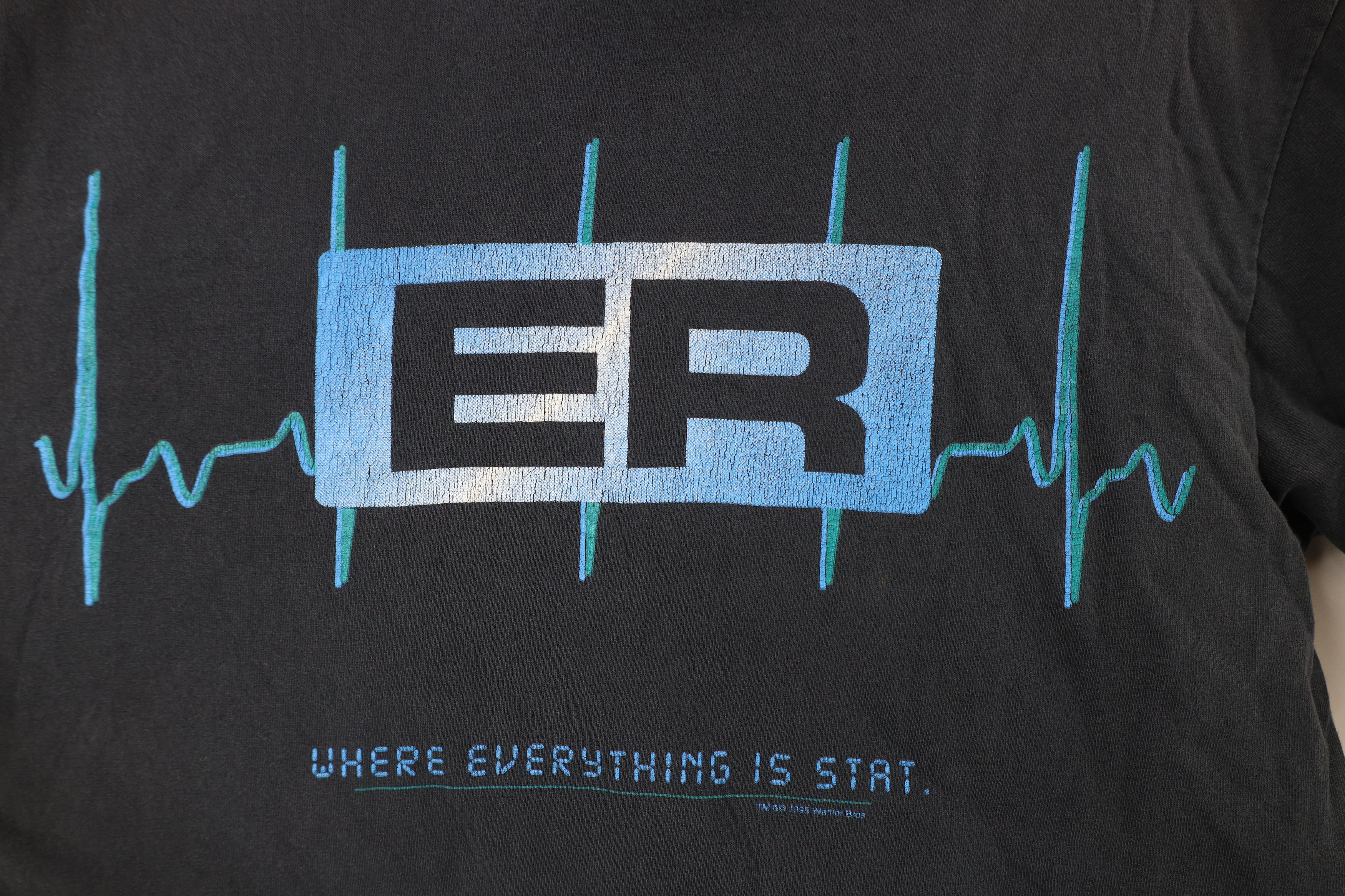 Vintage Vintage 90s Spell Out ER Television Show T-Shirt Black USA Size US L / EU 52-54 / 3 - 4 Thumbnail