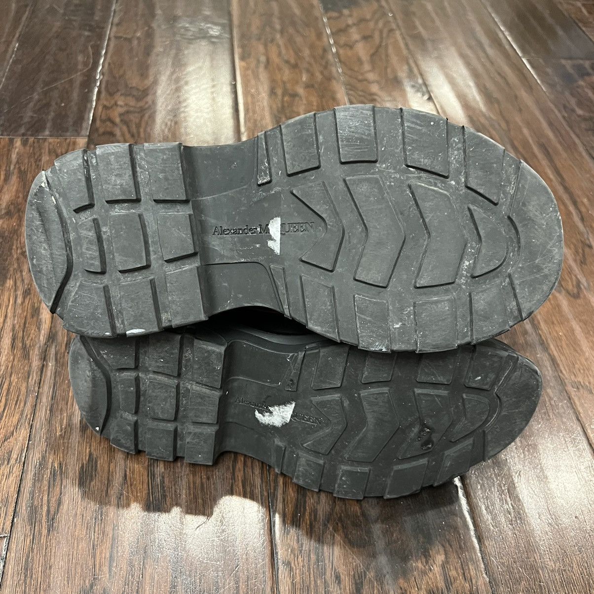 Alexander McQueen Authentic Alexander McQueen Tread Slick Slick High Sneakers Size US 7 / IT 37 - 13 Thumbnail