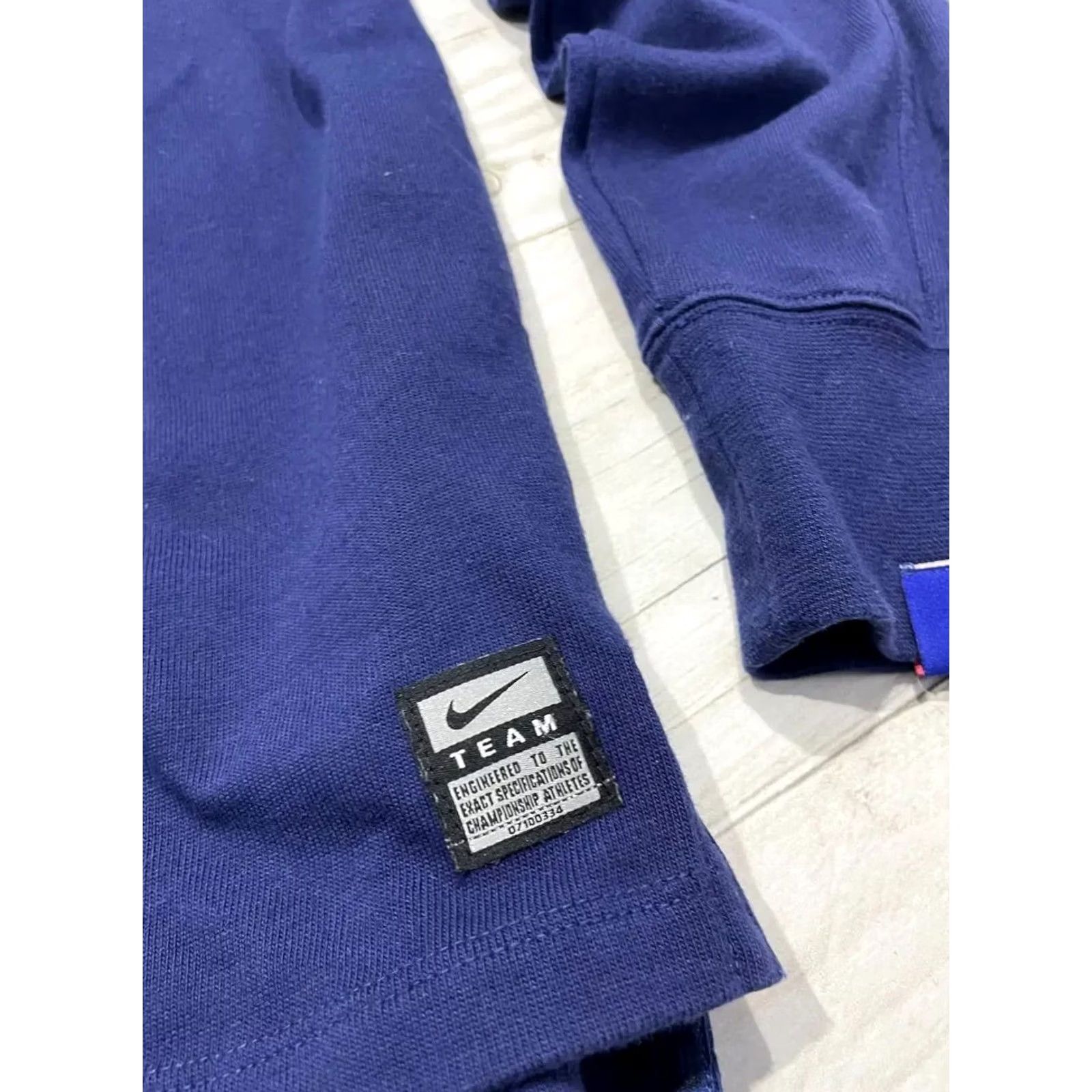 Nike VINTAGE Nike France Rugby Polo Shirt Long Sleeve Adult M Blue 2000s Y2K Mens Size US M / EU 48-50 / 2 - 7 Thumbnail