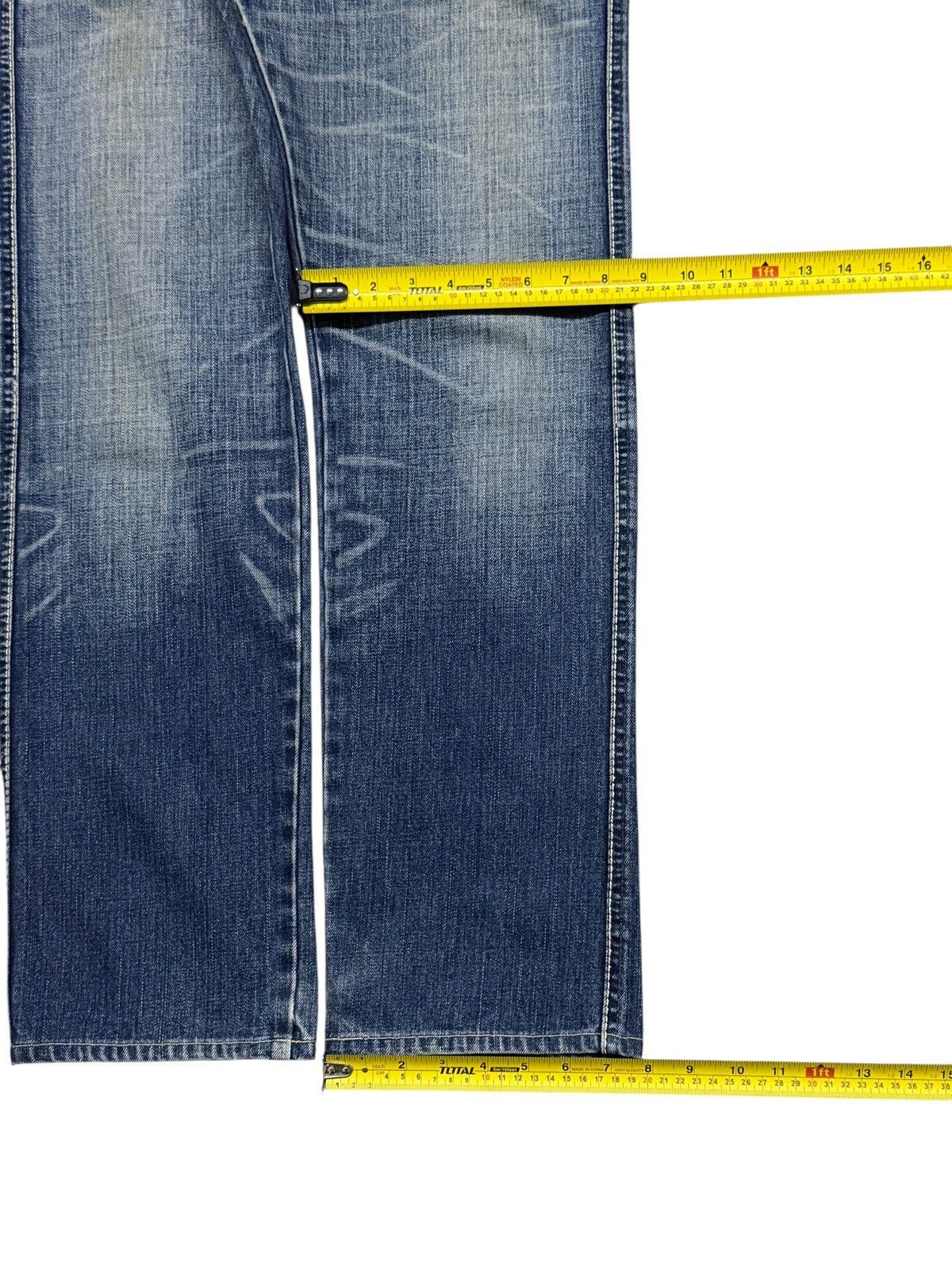 Levi's Vintage 00s Levi’s 505 Denim Jeans | Vintage Faded Y2K Japan Size US 31 - 19 Thumbnail