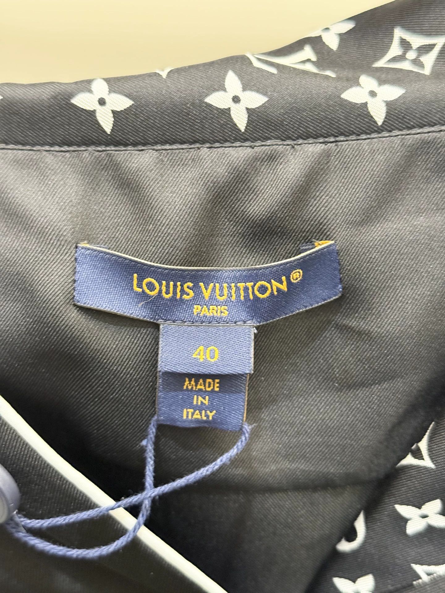 Louis Vuitton LV 2026 Pre-Spring Monogram Silk Ribbon Shirt 40 New Size M / US 6-8 / IT 42-44 - 3 Thumbnail