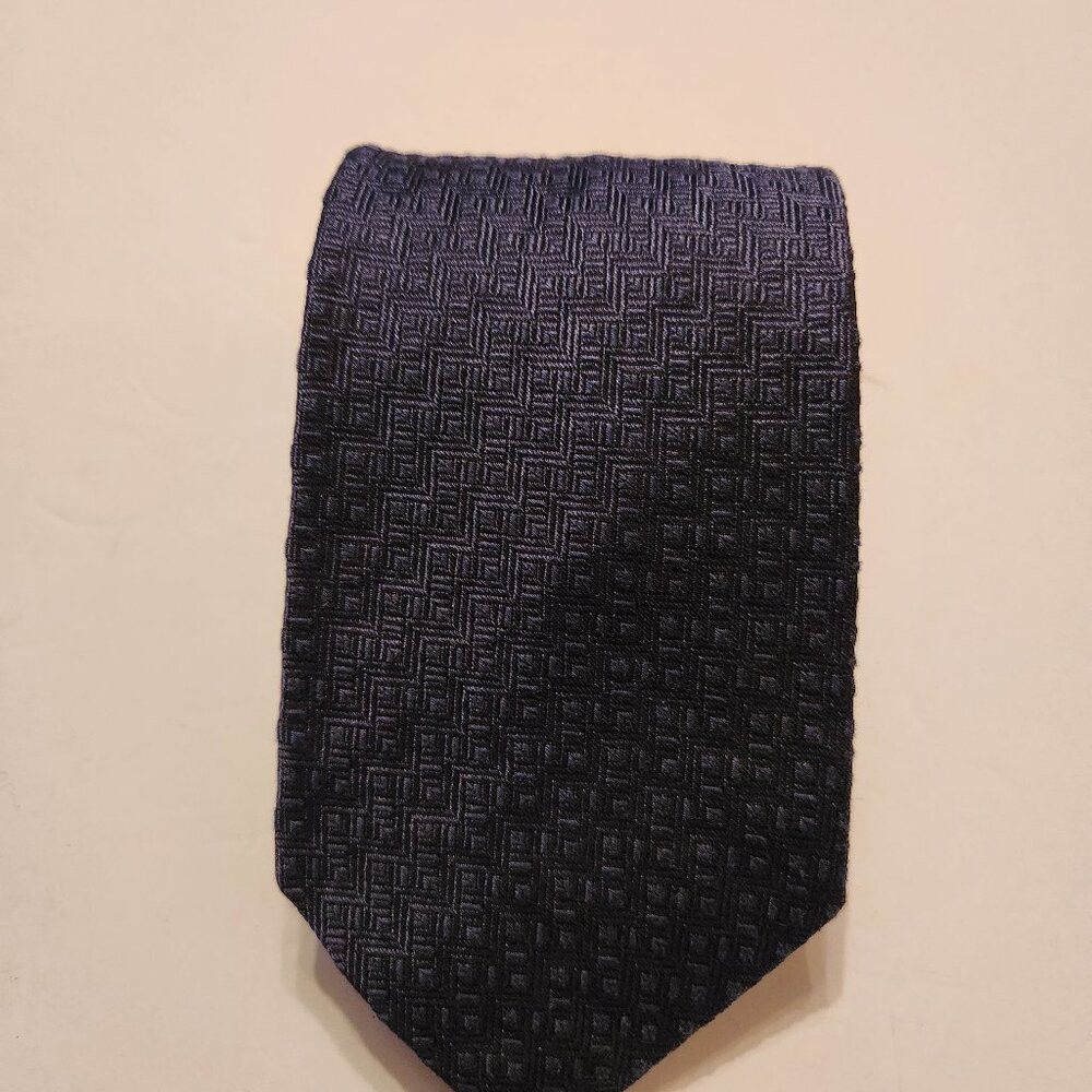 XMI Platinum XMI for Nordstrom men's new 100%silk tie 3 3/4" X 61 3/4" Size ONE SIZE - 1 Thumbnail