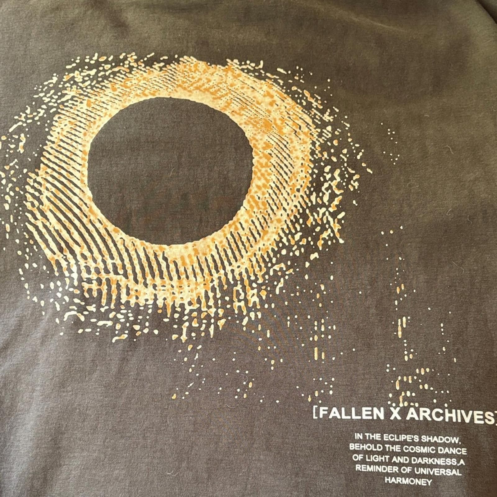 Other Fallen X Archives Eclipses's Shadow Brown Graphic T-Shirt Size US M / EU 48-50 / 2 - 11 Thumbnail