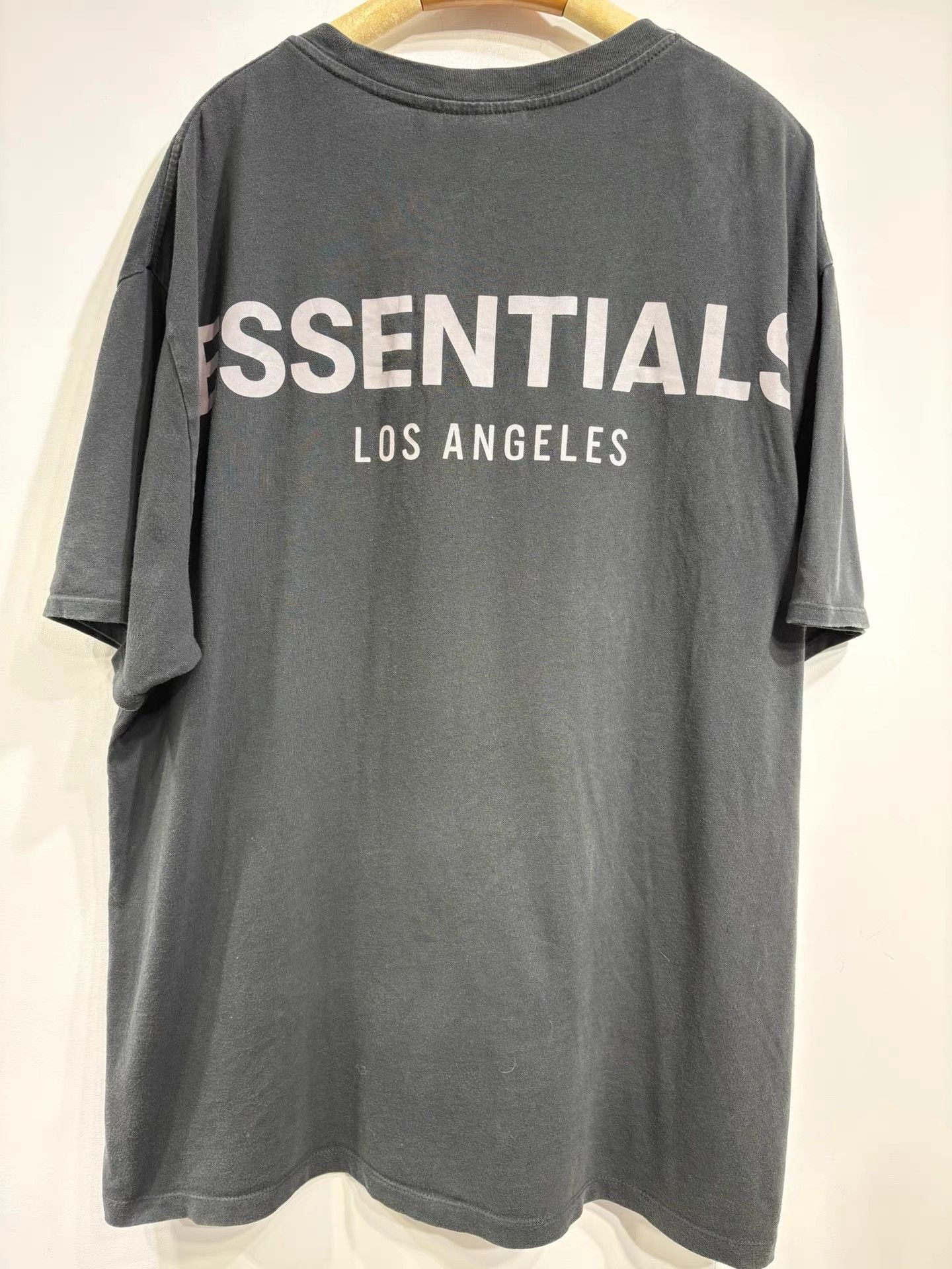 Essentials Essentials 19 Black Reflective LA Limited Short Sleeve K29 Size US L / EU 52-54 / 3 - 2 Thumbnail