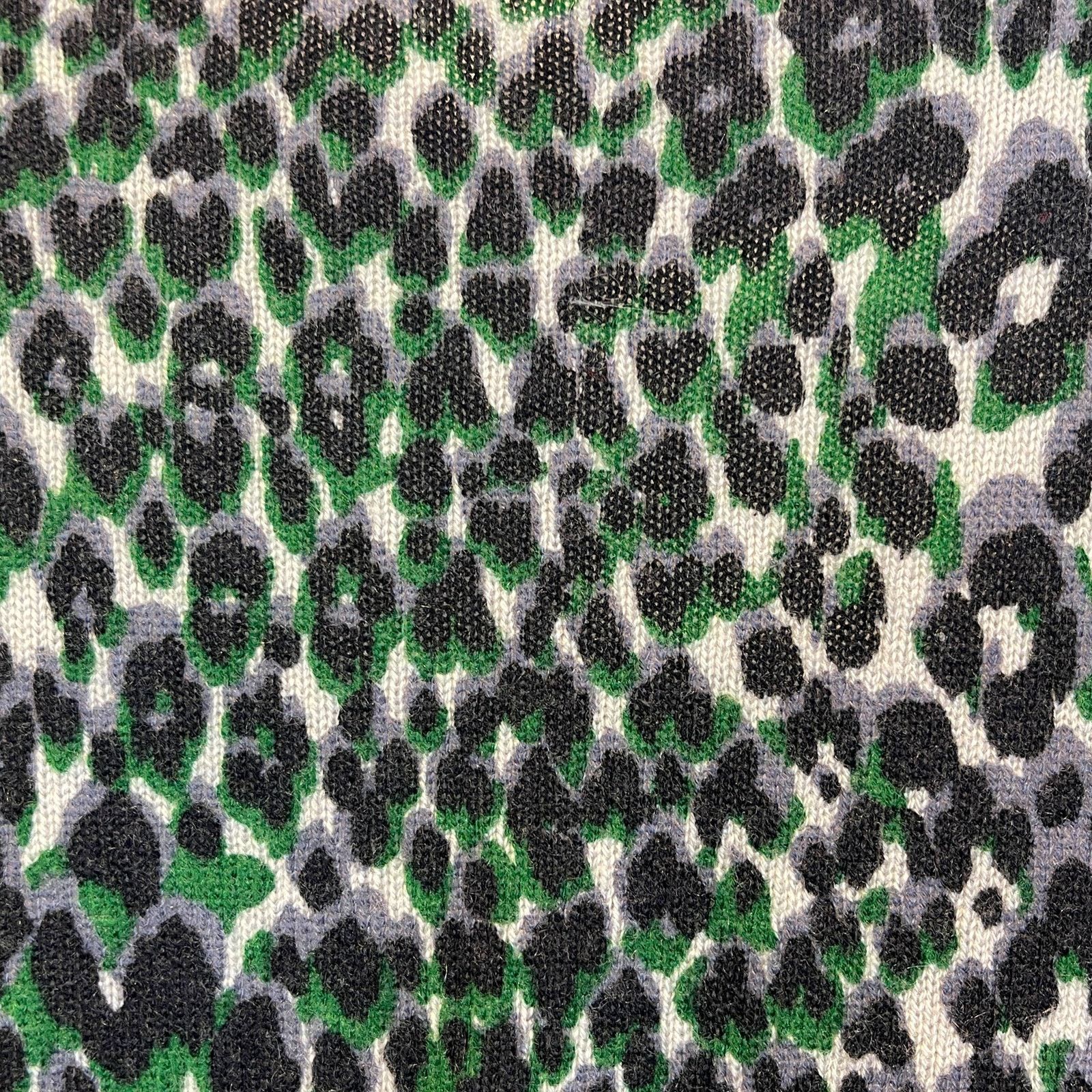 Equipment EQUIPMENT 100% Cashmere Leopard Holiday Sweater Size Med Size M / US 6-8 / IT 42-44 - 4 Thumbnail