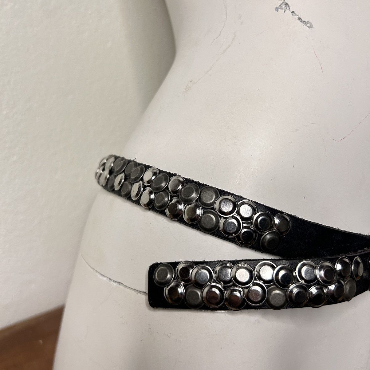 Affliction × Vintage Studded Skinny Leather Belt Vintage Size ONE SIZE - 11 Thumbnail