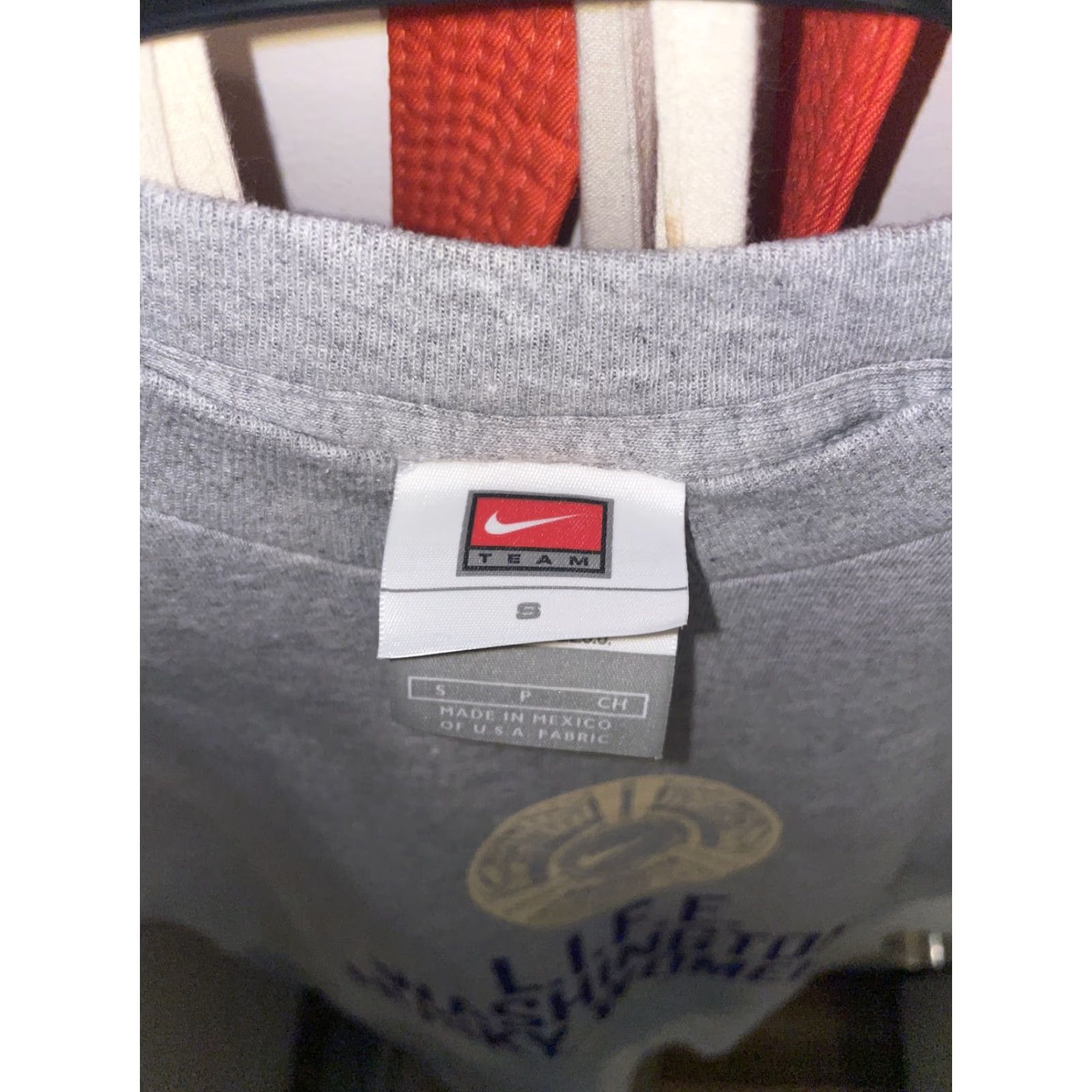 Nike VINTAGE Nike T-Shirt White Washington Huskies Womens Soccer S White Tag Gray Size S / US 4 / IT 40 - 3 Thumbnail