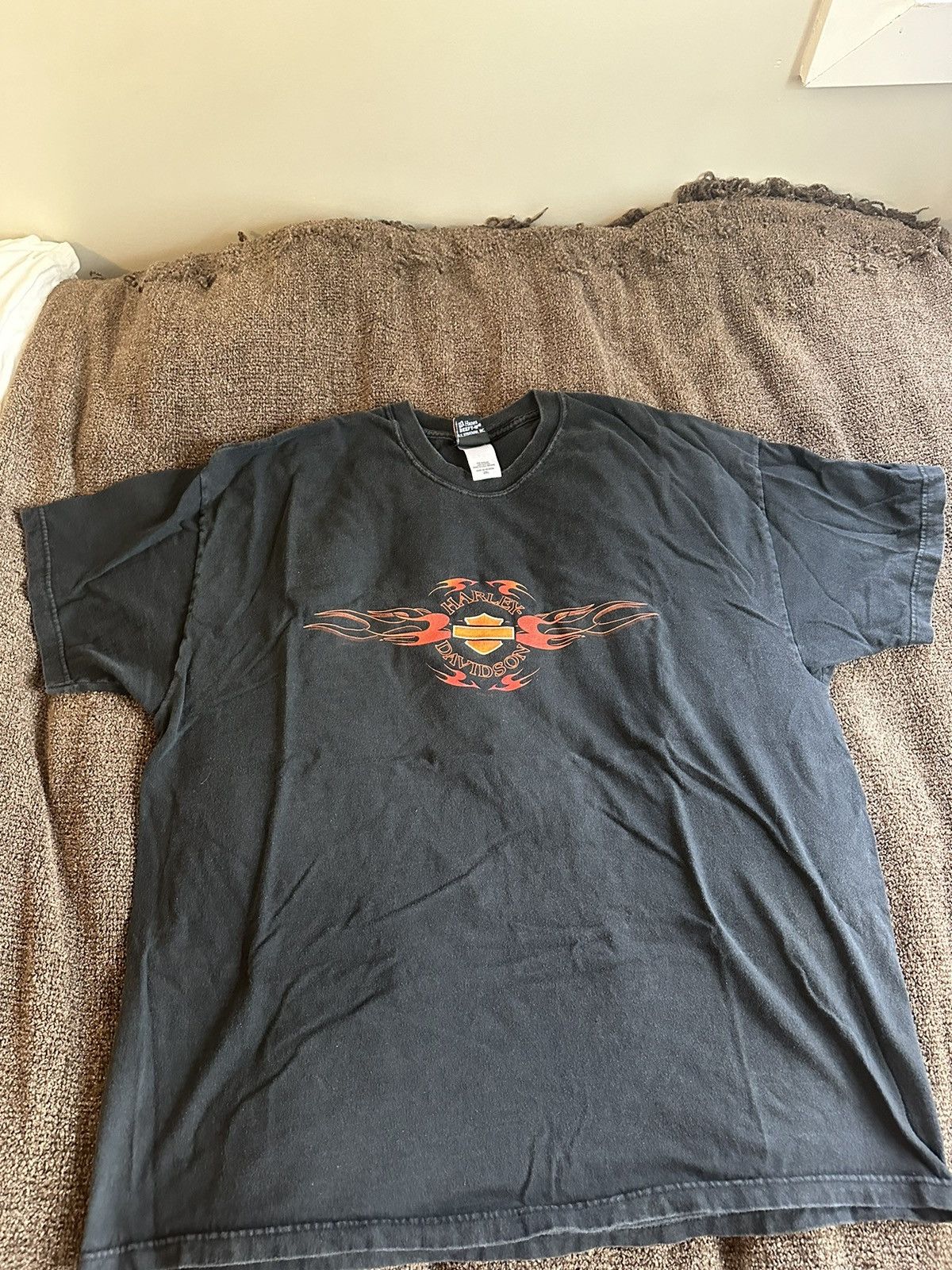 image of 2002 Vintage Harley Davidson “Motorcycle Flames” Tee in Black, Men's (Size 2XL)