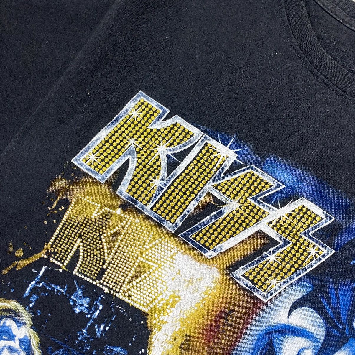 Band Tees Vintage Kiss Big Overprinted Graphic Logo 90’s tee Size US L / EU 52-54 / 3 - 4 Thumbnail