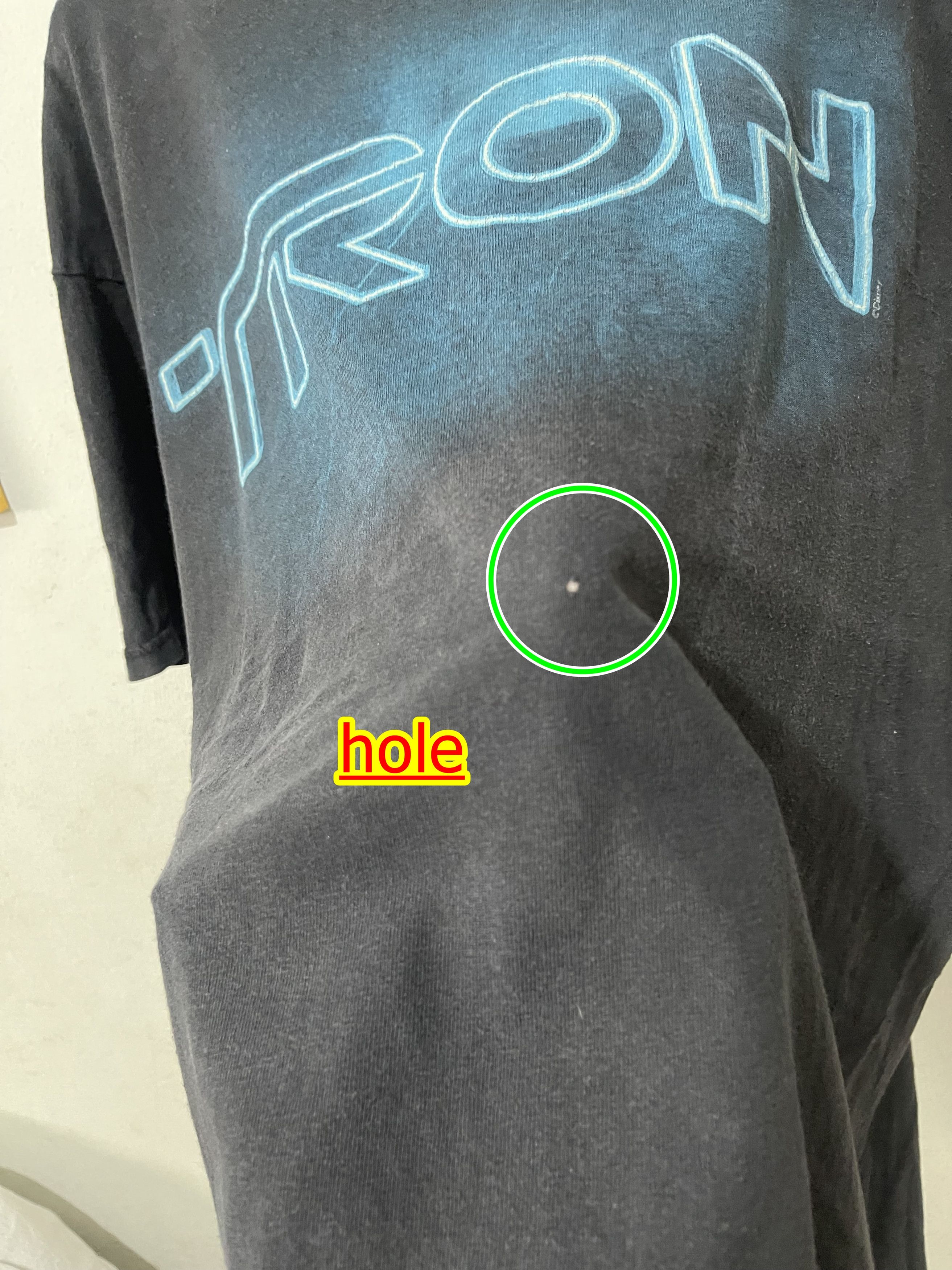 Other 2010 Tron Legacy T-shirt Size US L / EU 52-54 / 3 - 5 Thumbnail