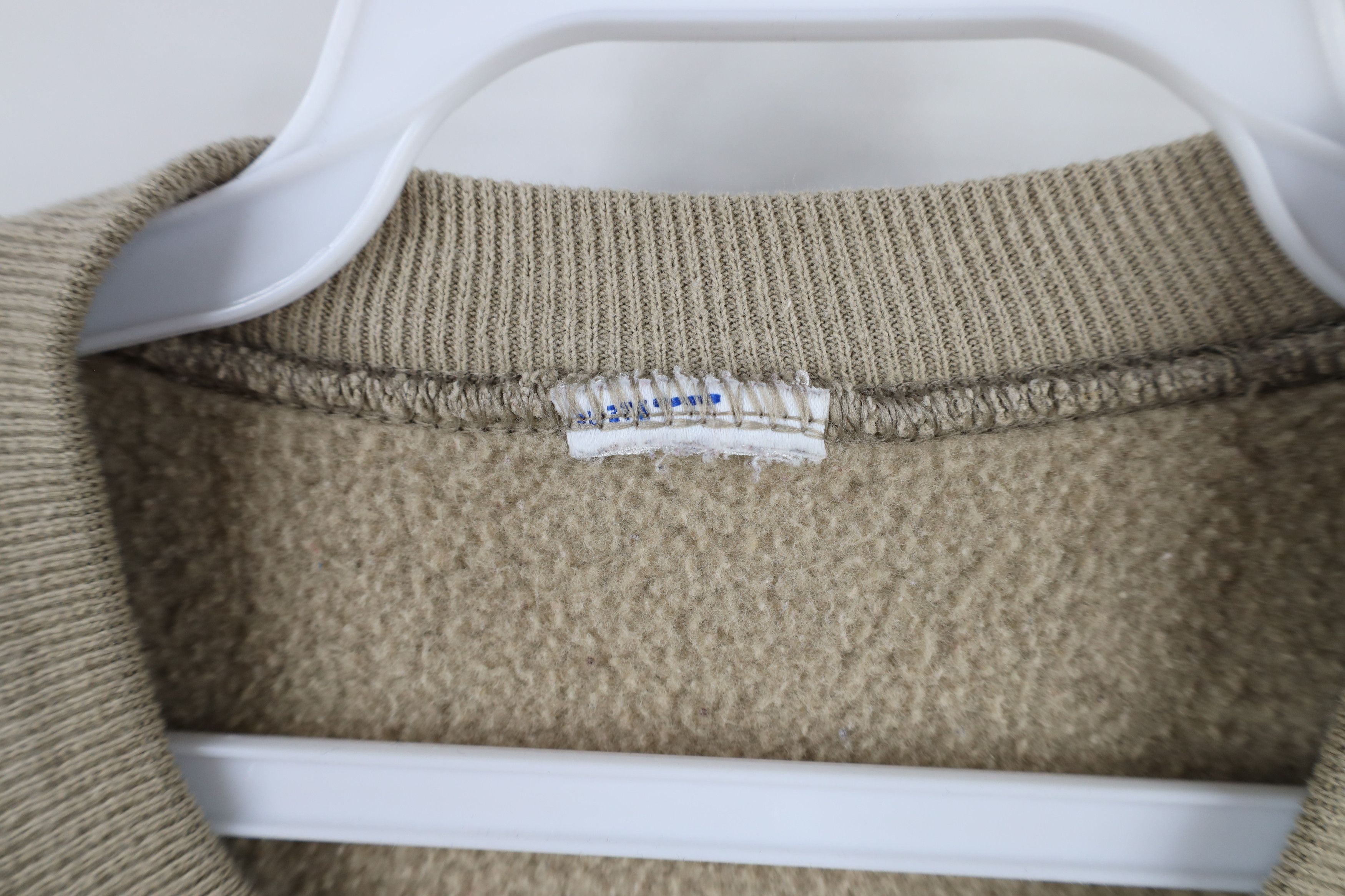 Russell Athletic × Vintage Vintage 90s Russell Athletic Blank Crewneck Sweatshirt Beige Size US XL / EU 56 / 4 - 7 Thumbnail