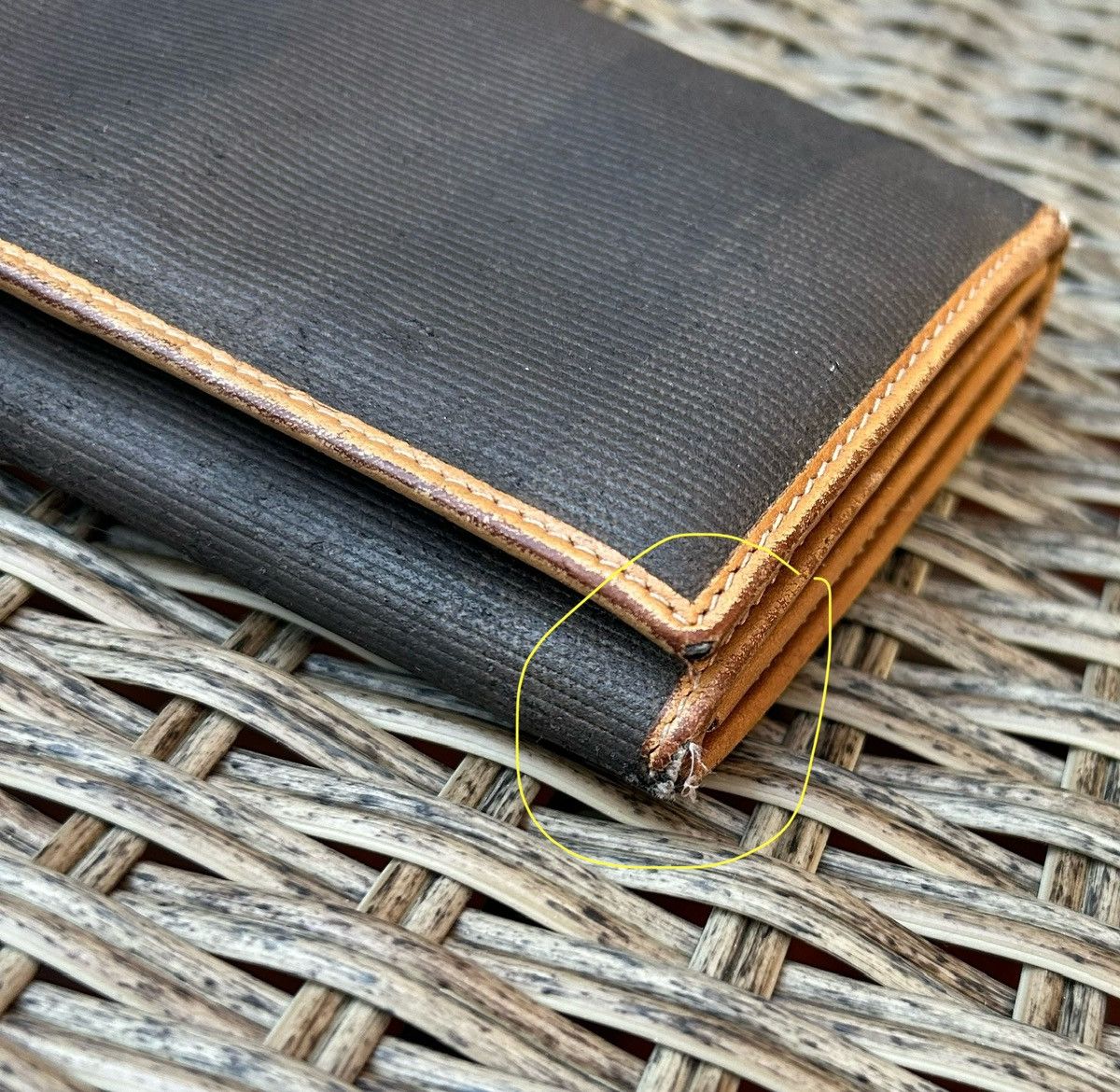 Fendi × Vintage Vintage Fendi Pequin Leather Long Wallet Made In Italy Size ONE SIZE - 14 Thumbnail