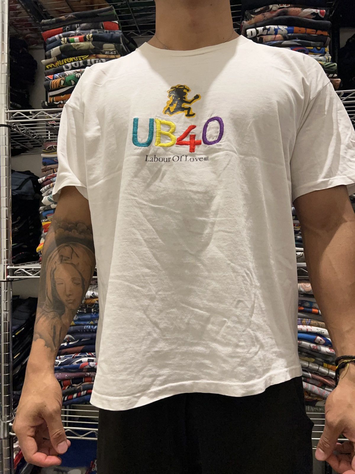 Band Tees 1998 UB40 Labour of Love III Mexico Tour Embroidered Tee Size US XL / EU 56 / 4 - 3 Thumbnail