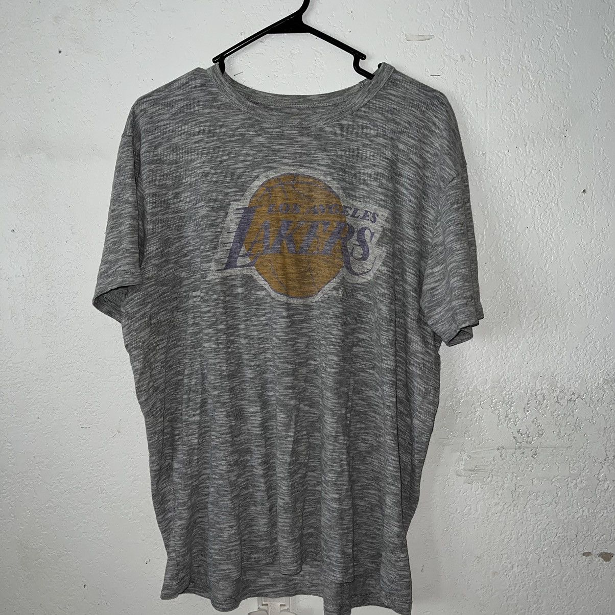 47 Brand × NBA Los Angeles Lakers 47’ Brand T Shirt XL Size US XL / EU 56 / 4 - 1 Thumbnail