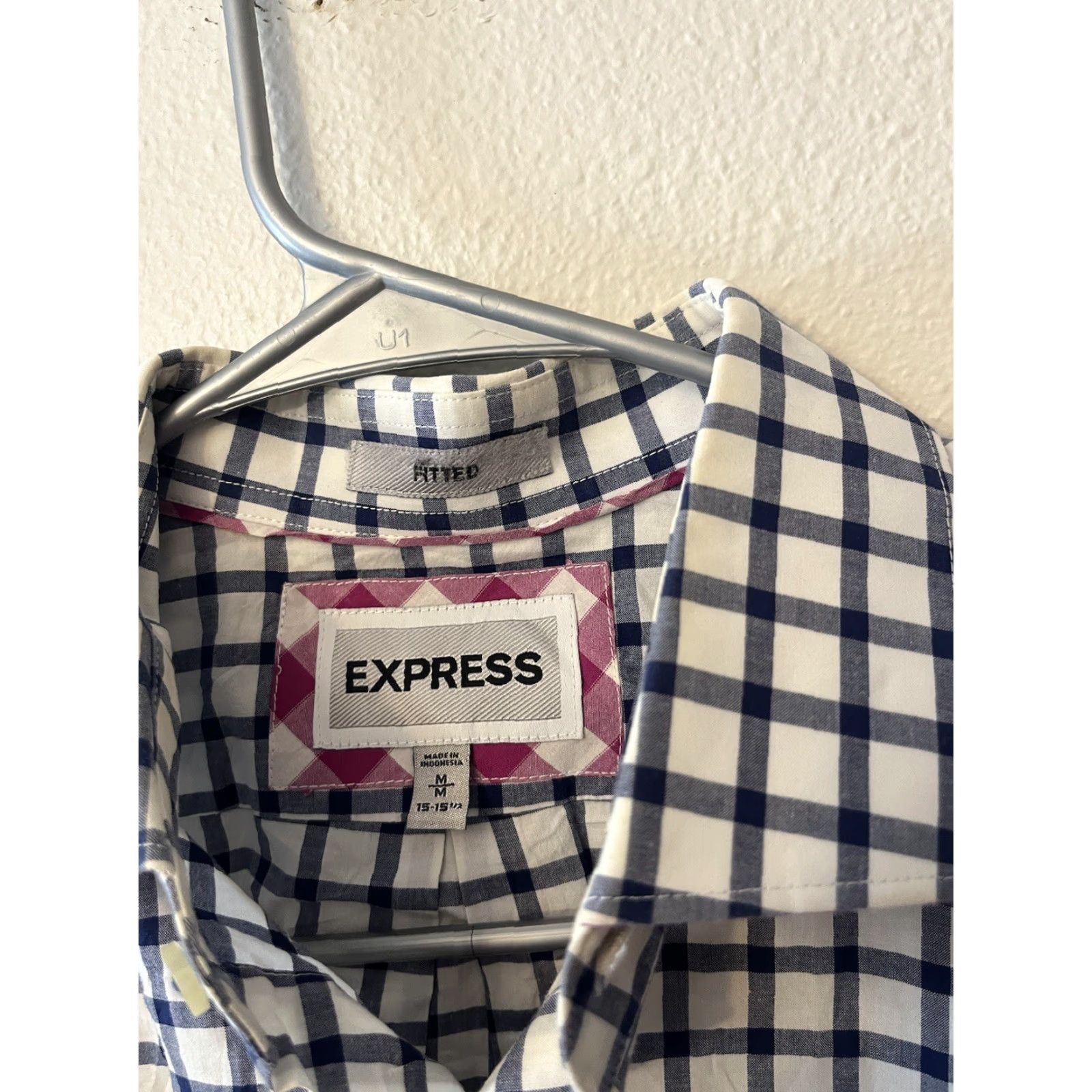 Express VINTAGE Express Slim Fit Button Down Shirt Men M Long Sleeve Cotton Blue Plaid Modern Mens Size US M / EU 48-50 / 2 - 2 Thumbnail