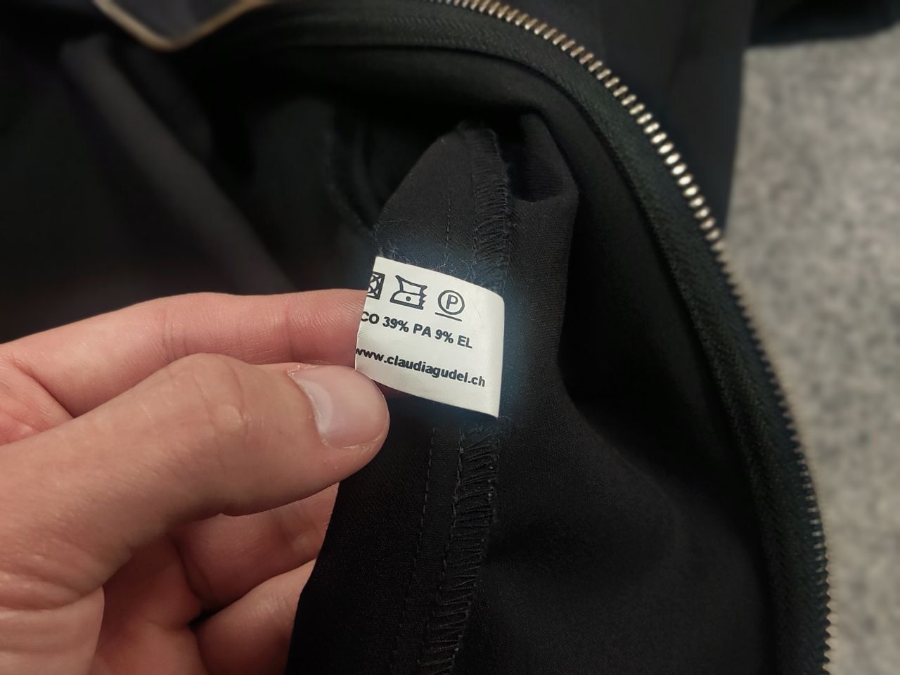Le Grande Bleu (L.G.B.) Claudia Gudel Asymmetrical Zip Ninja Hoodie Jacket Rick MA+ Size US S / EU 44-46 / 1 - 17 Thumbnail