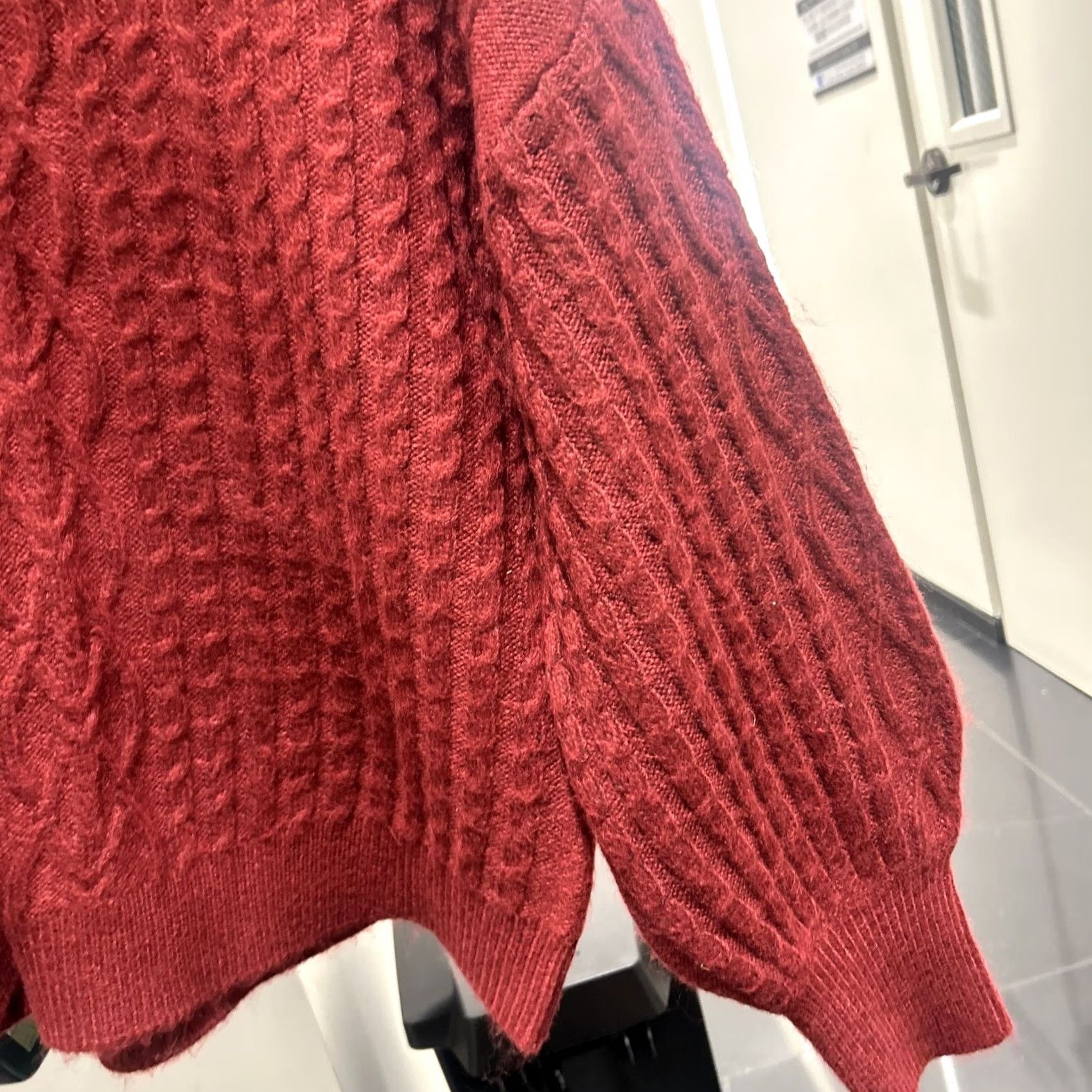 Vintage CeCe Sweater Pullover Mock Neck Long Sleeve Burgundy L CeCe Size L / US 10 / IT 46 - 4 Thumbnail