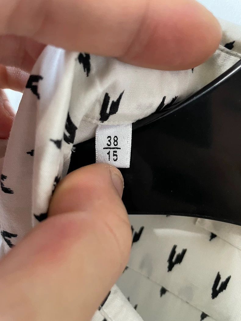 Saint Laurent Paris Saint Laurent Paris Saint Laurent Silk Long Sleeve Shirt-2 Size US S / EU 44-46 / 1 - 4 Thumbnail