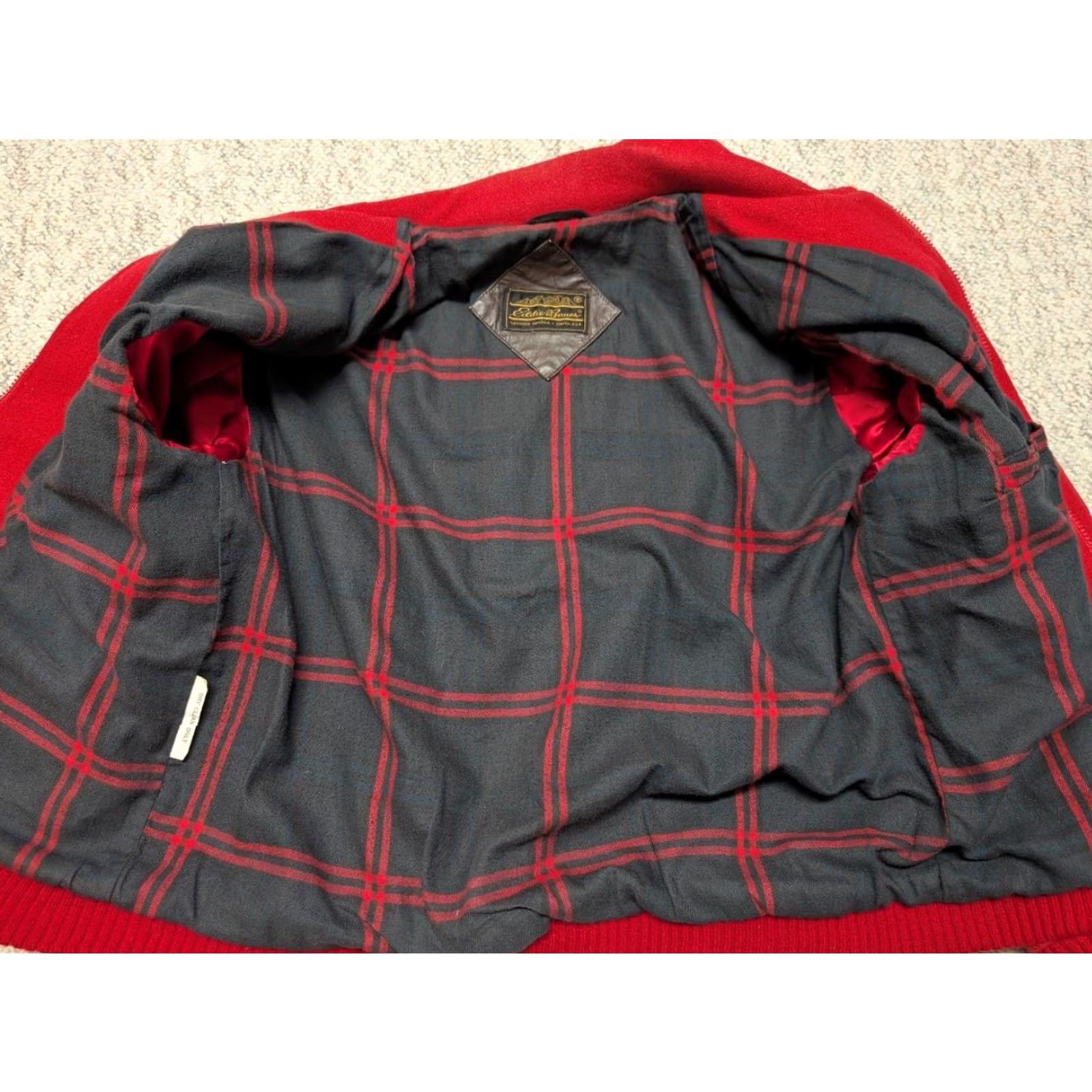 Eddie Bauer VINTAGE Eddie Bauer Wool BOMBER Jacket M Leather ELBOW PATCHES Red 42-44 Tweed Lined Zip Mens Size US M / EU 48-50 / 2 - 5 Thumbnail