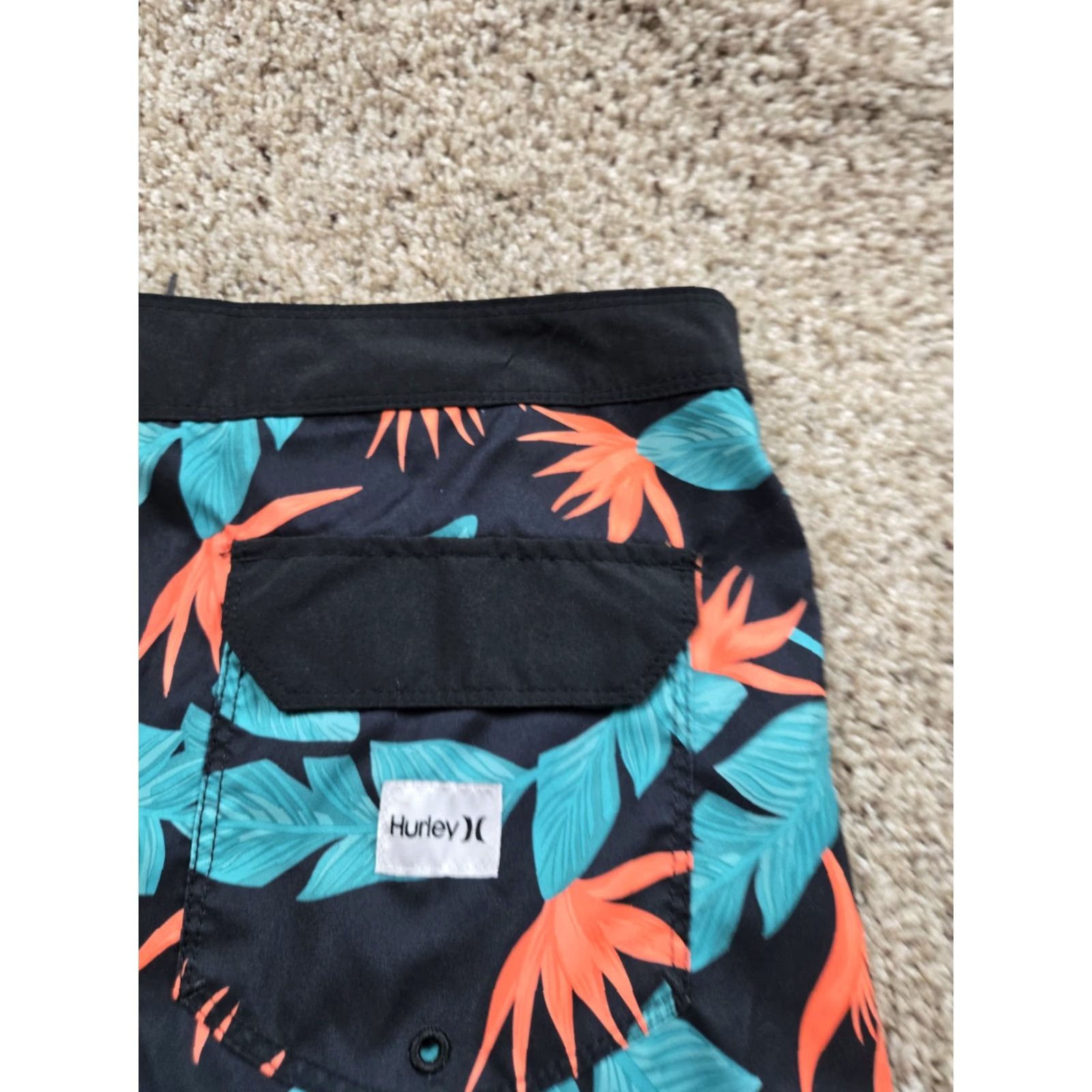 Hurley Hurley Board Shorts Mens 32 Black Floral Print Drawstring 8" Inseam Size US 32 / EU 48 - 7 Thumbnail