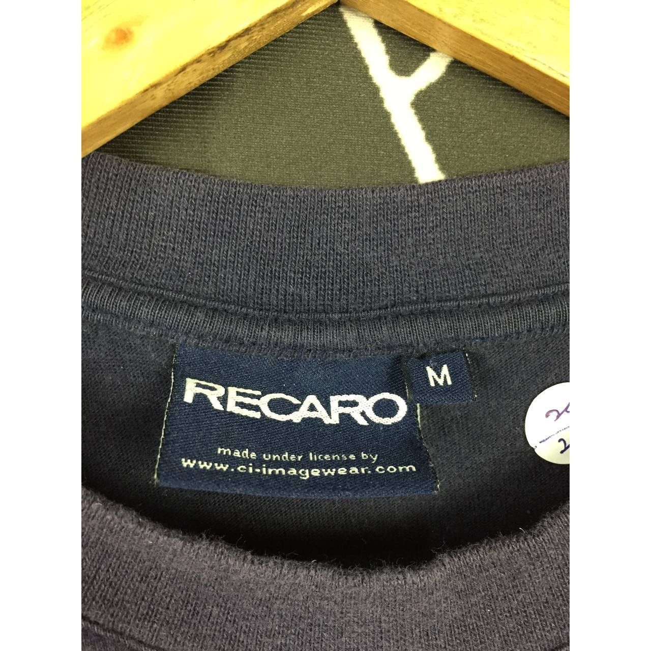 Japanese Brand × Vintage Vtg Recaro Embroidered Logo Motorsport Racing Tee Size US M / EU 48-50 / 2 - 7 Thumbnail