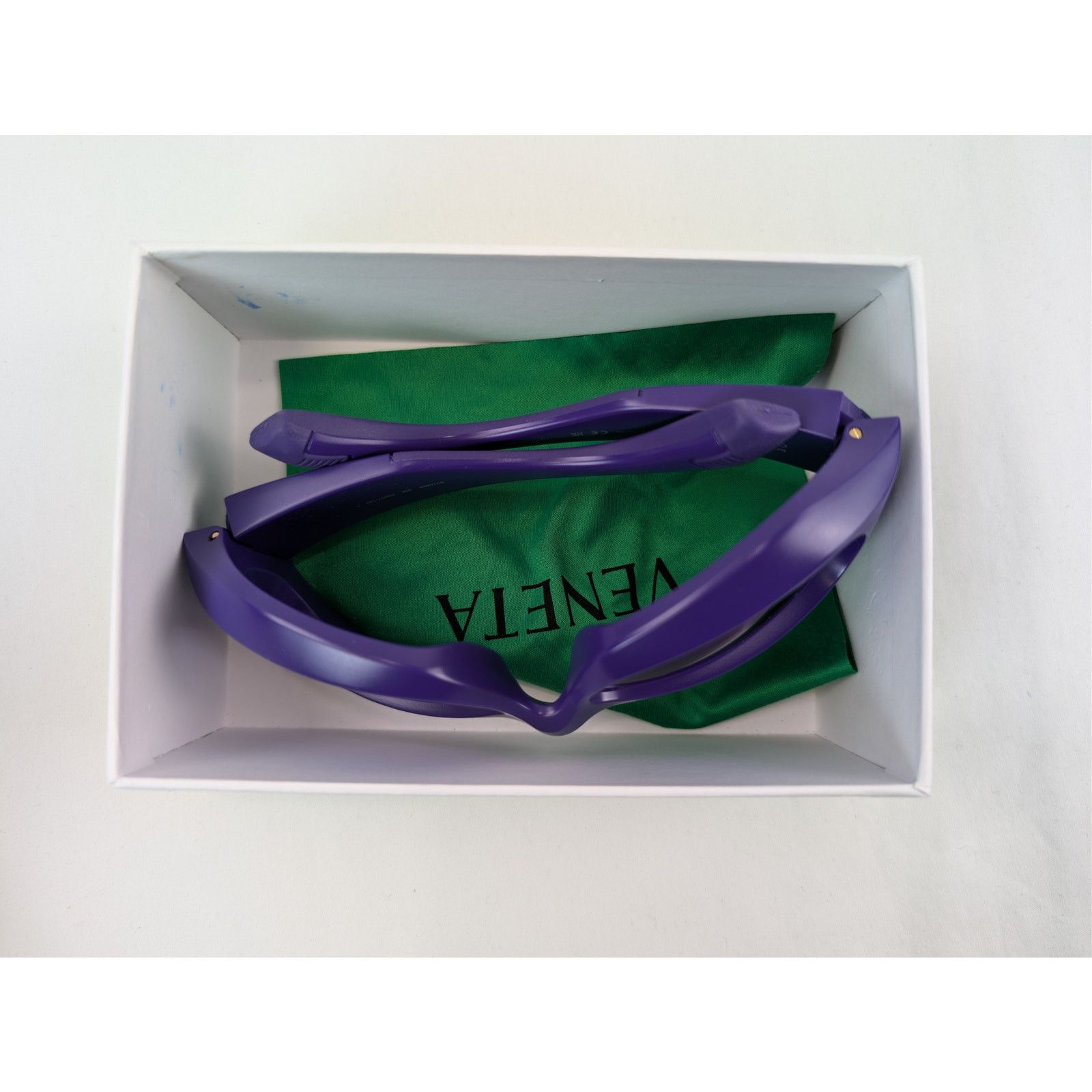 Bottega Veneta o1rshd1 / 555 / Size: OS / Sunglasses in Purple Acetate Size ONE SIZE - 14 Thumbnail
